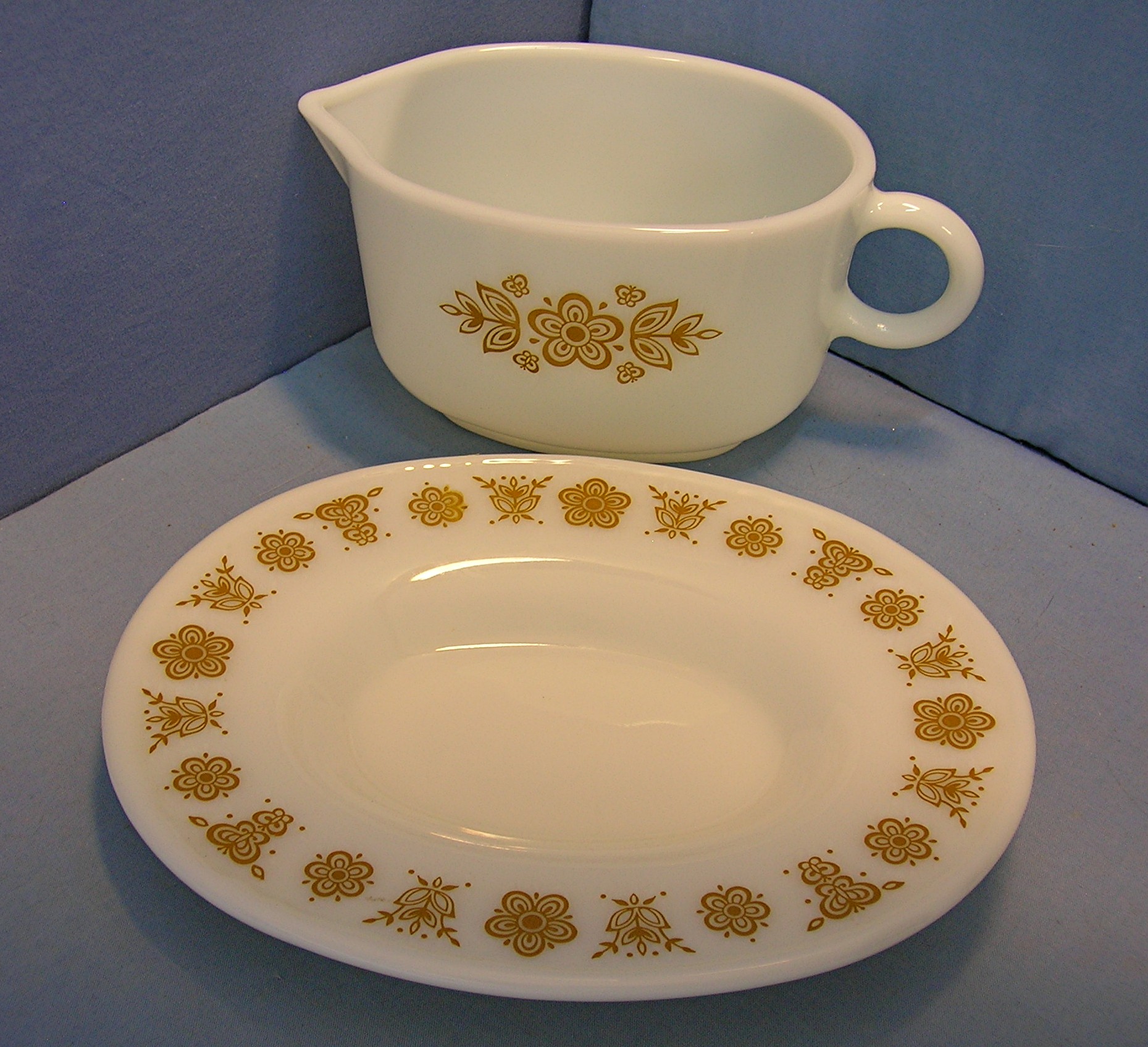 Pyrex Glass Butterfly Gold Gravy Boat & Underplate 60s