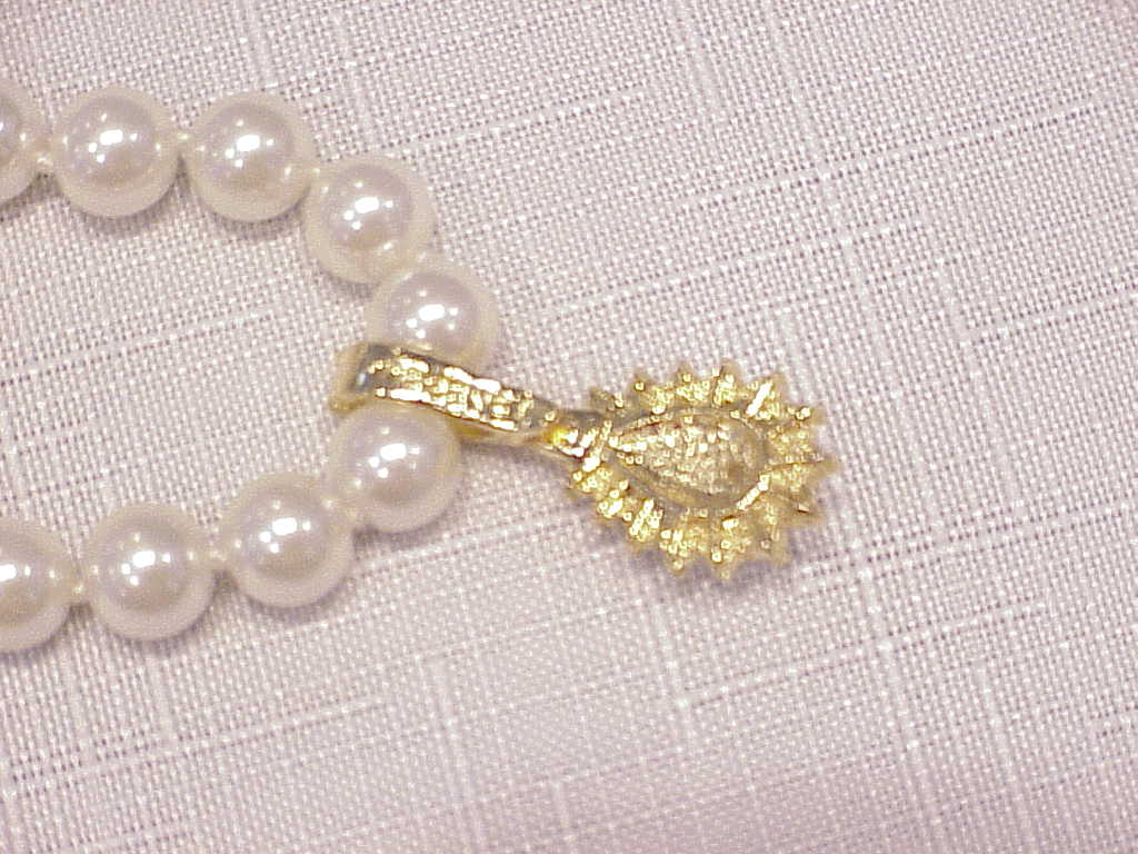 Regency Faux Pearl Choker Necklace With Pearl And Rhinestone Slide
