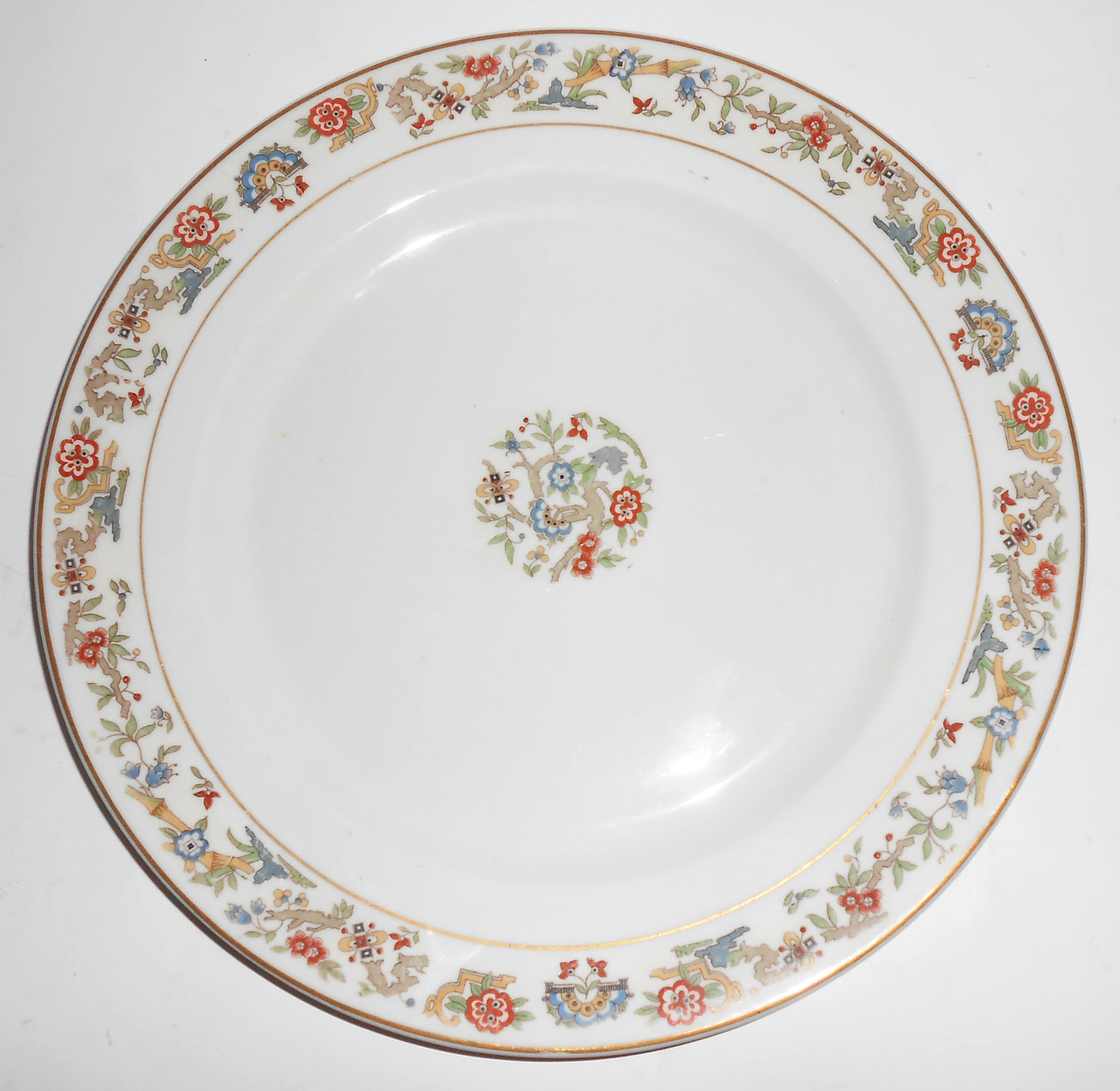 Syracuse China Porcelain Oriental W/Gold Dinner Plate
