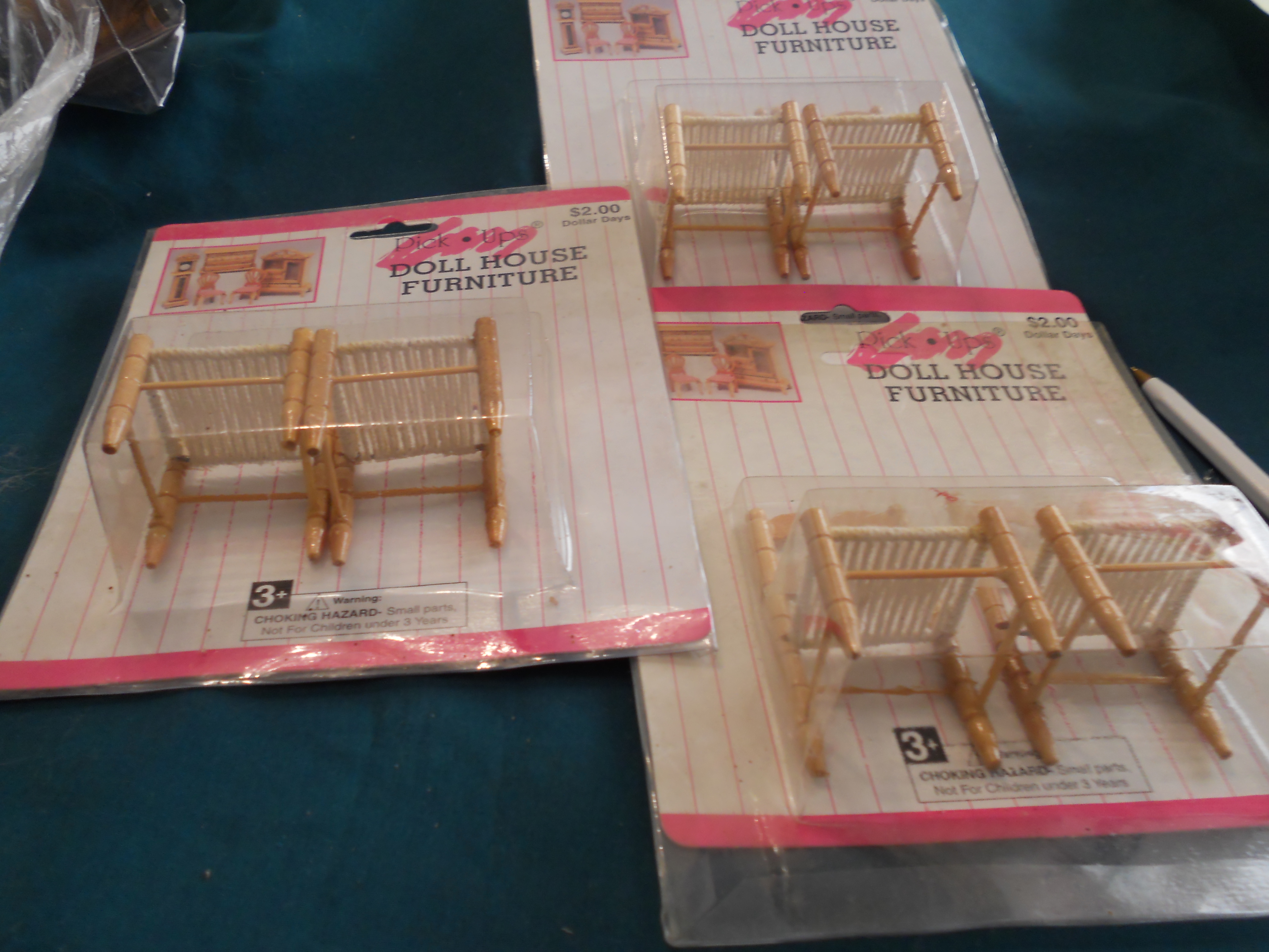 Dollhouse Dining Room Chairs 6 total