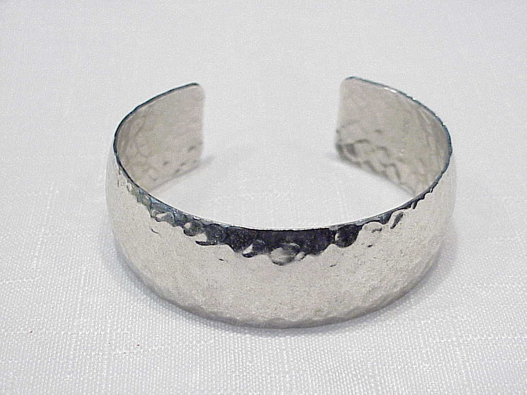 Vintage Sarah Coventry Silver Bracelet And Black Rhinestone Brooch