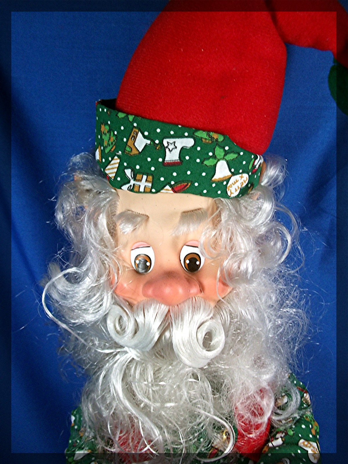Christmas Sitting  Elf rubber hands and face
