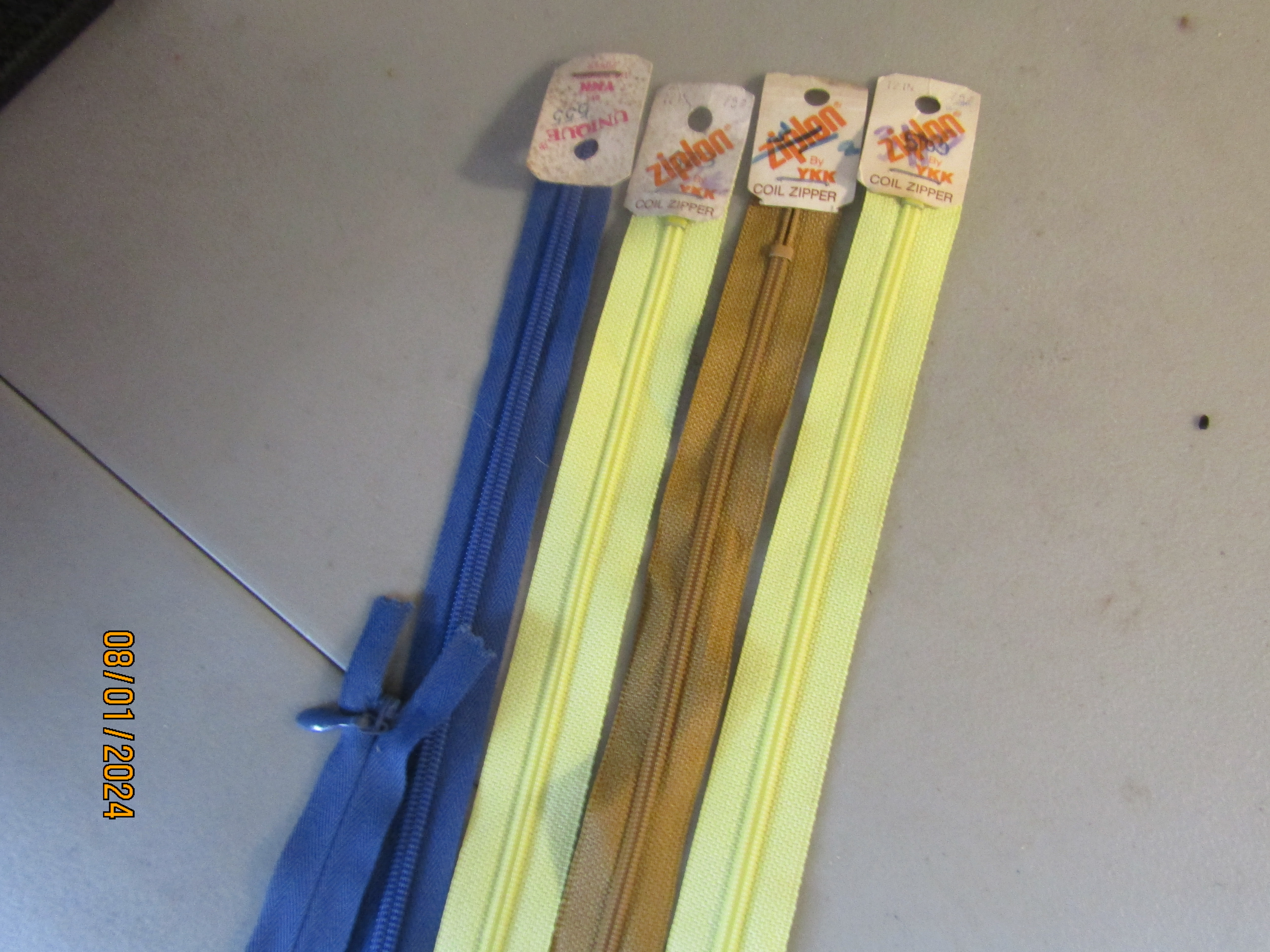 Vintage Ziplon Mixed Colo/Size Zippers Lot 17