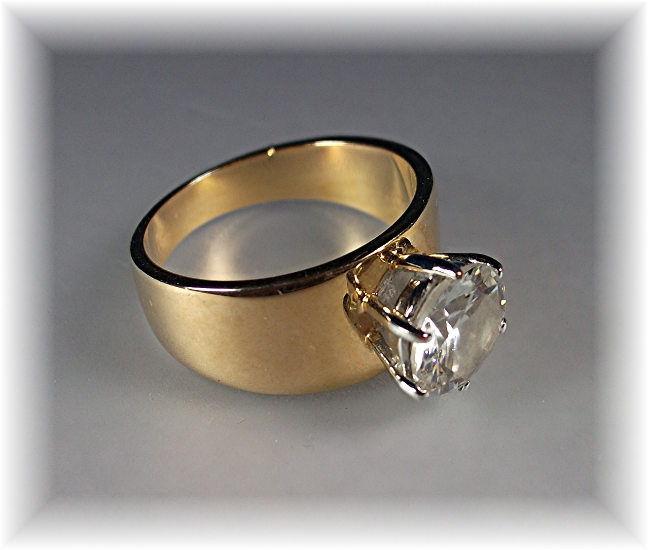 Ring Gold Electroplate 2ct CZ Ring