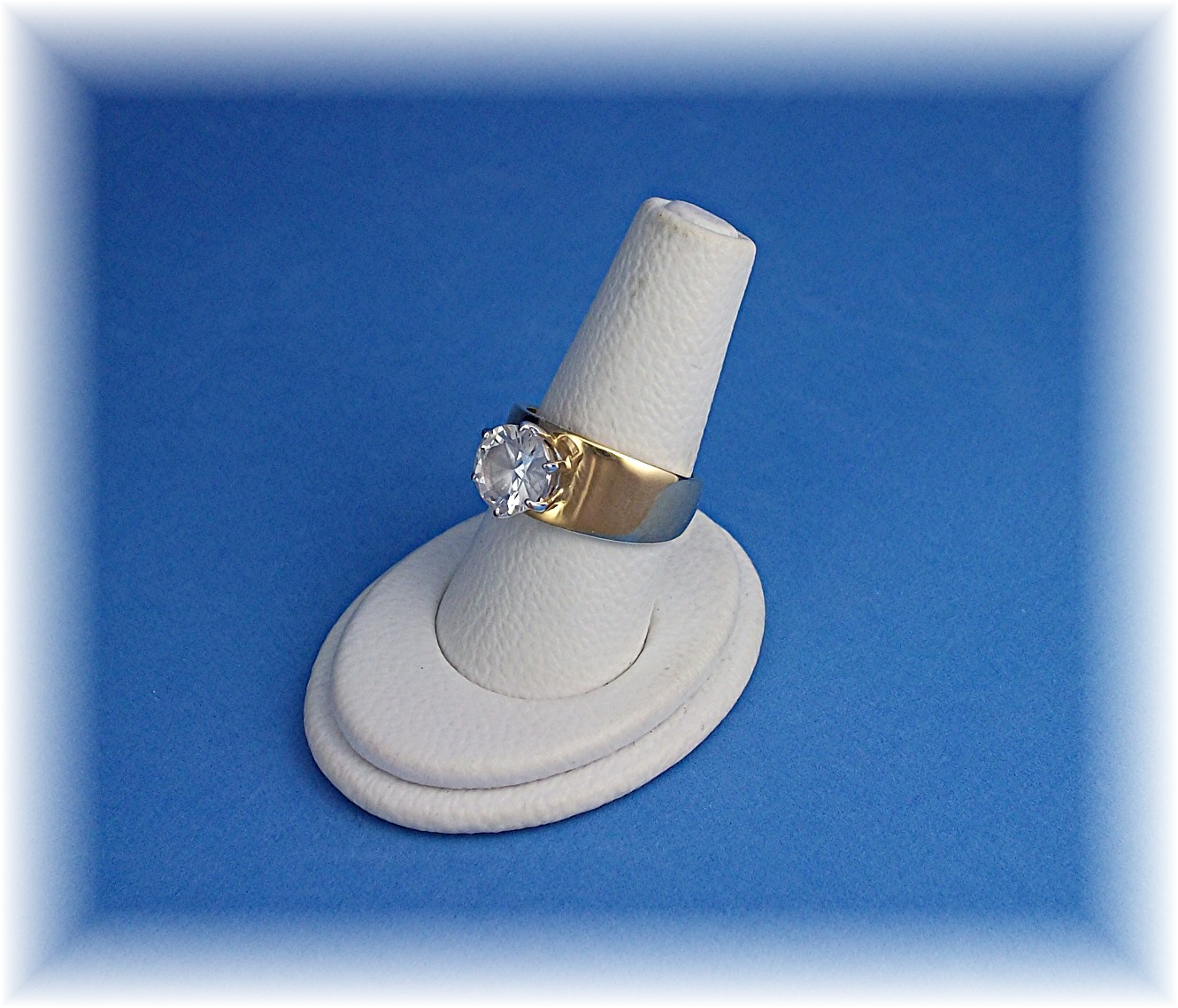 Ring Gold Electroplate 2ct CZ Ring