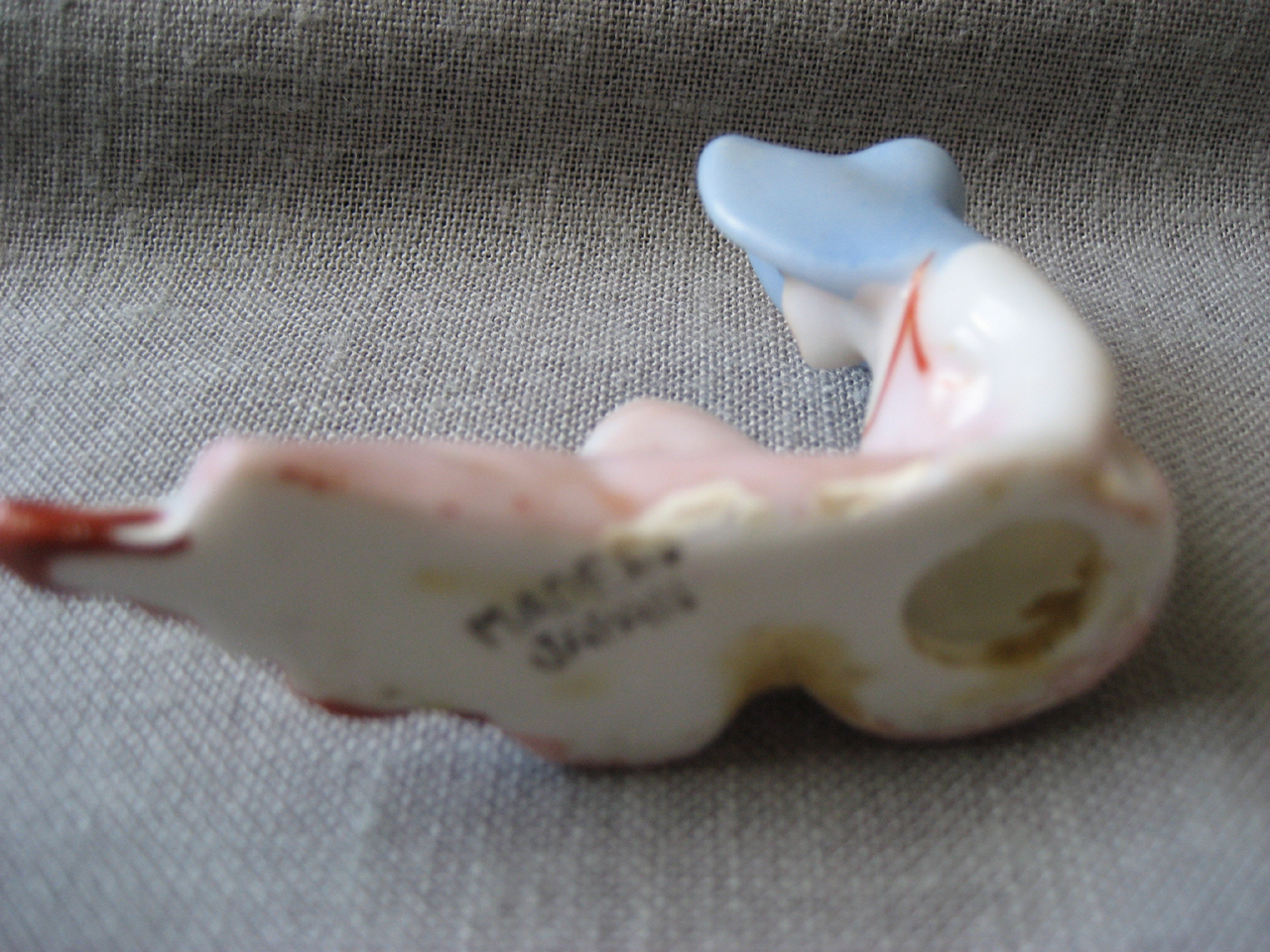 Pillow Figurine