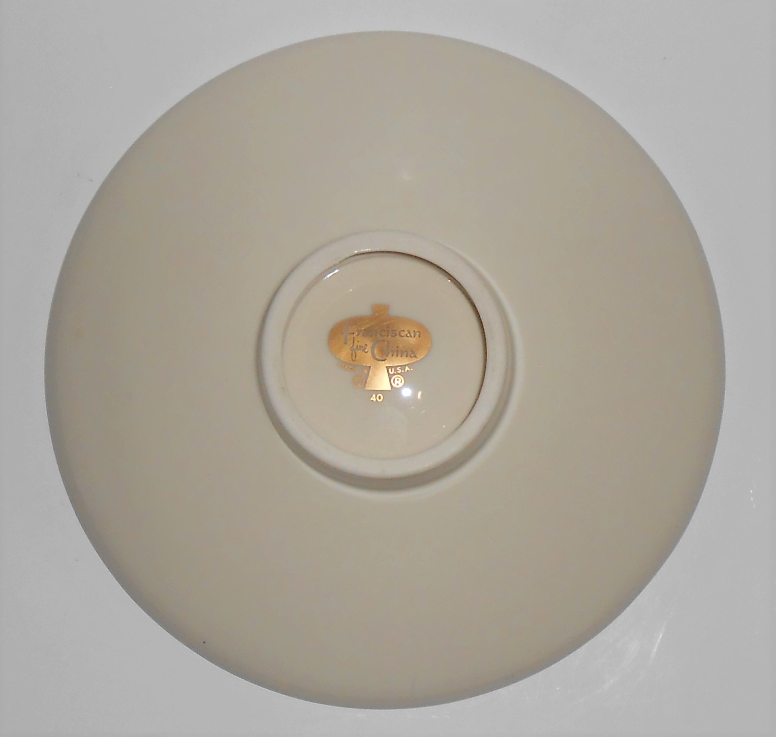 Franciscan Pottery Contours Art Ware Grey/White #40