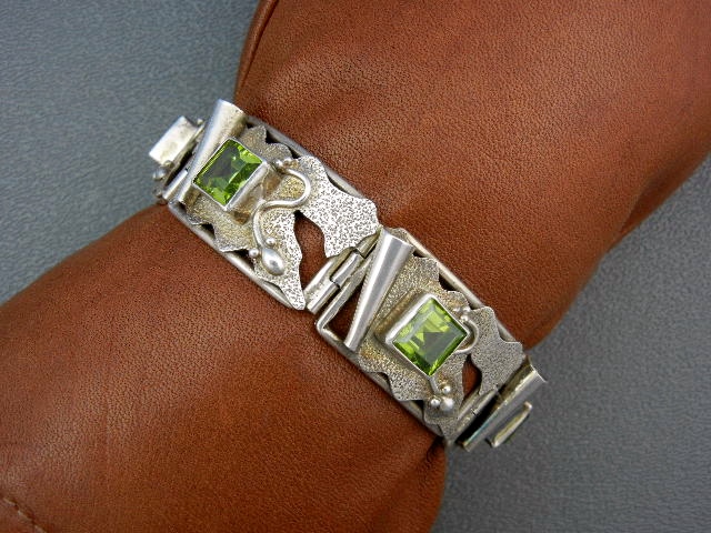 Bracelet Peridot Sterling Silver Push Clasp