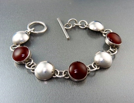 Native Amedrican ARTIE YELLOWHORSE Sterling Silver Carn
