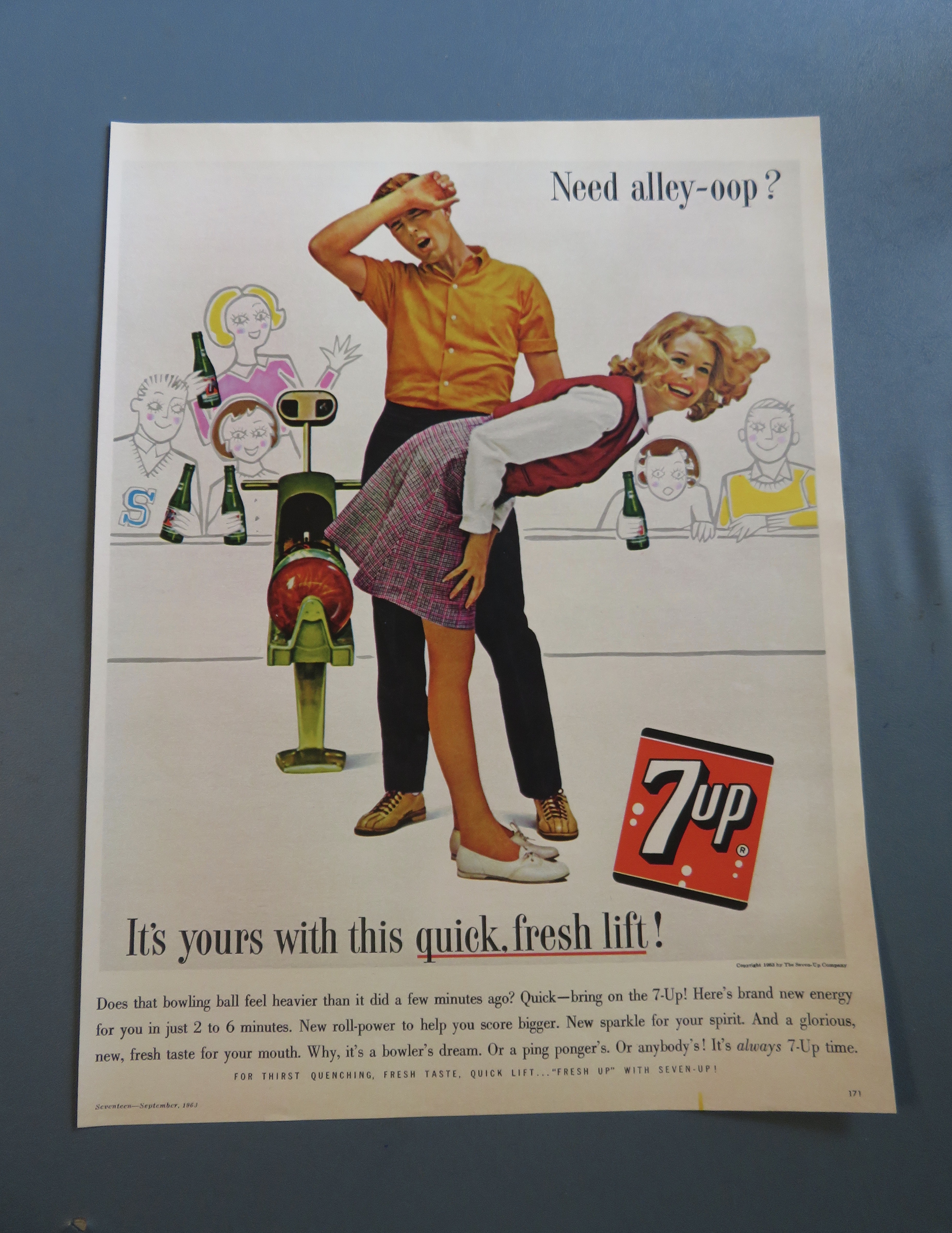 1963 7 Up (Seven Up) with Man & Woman Bowling