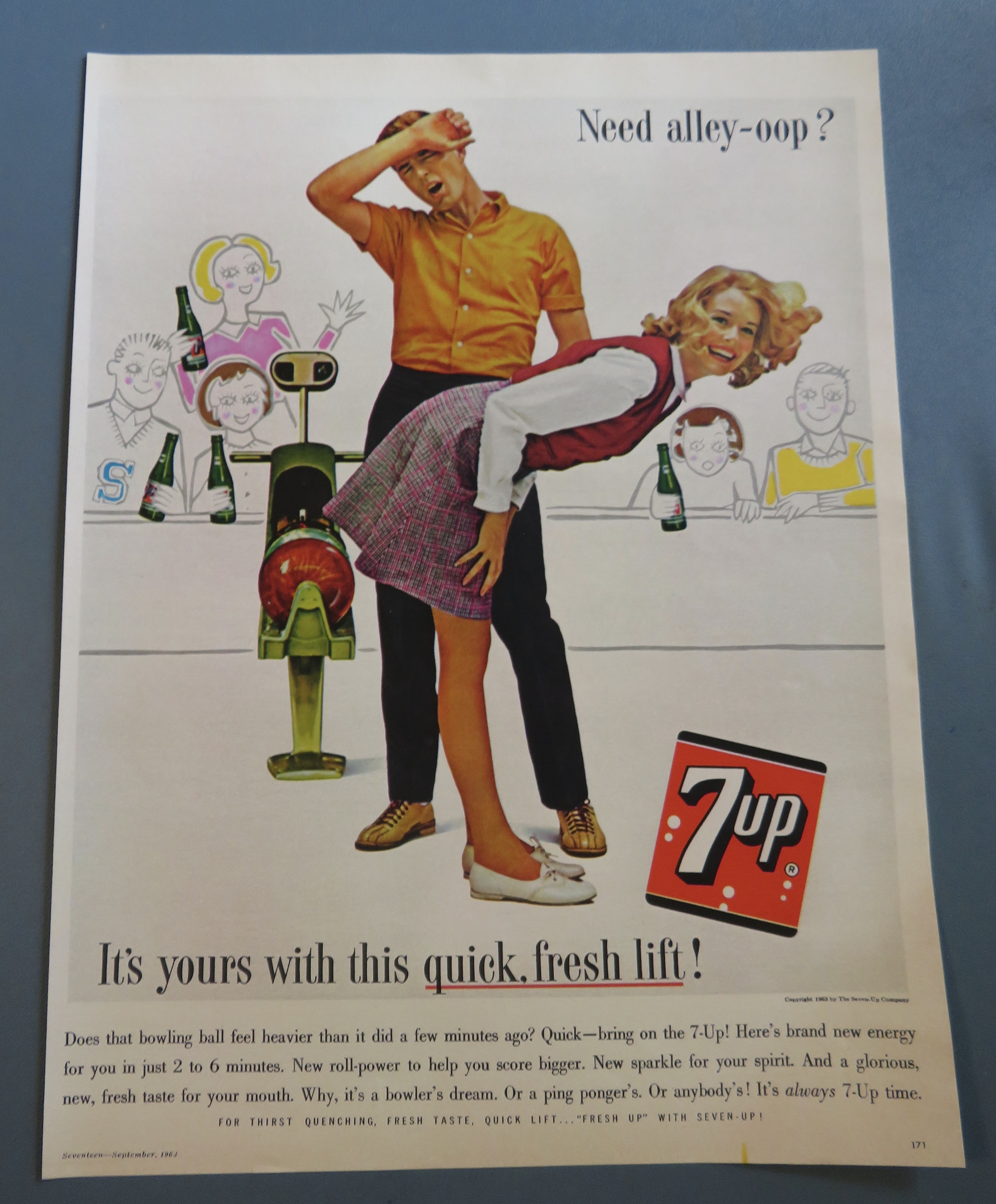 1963 7 Up (Seven Up) with Man & Woman Bowling