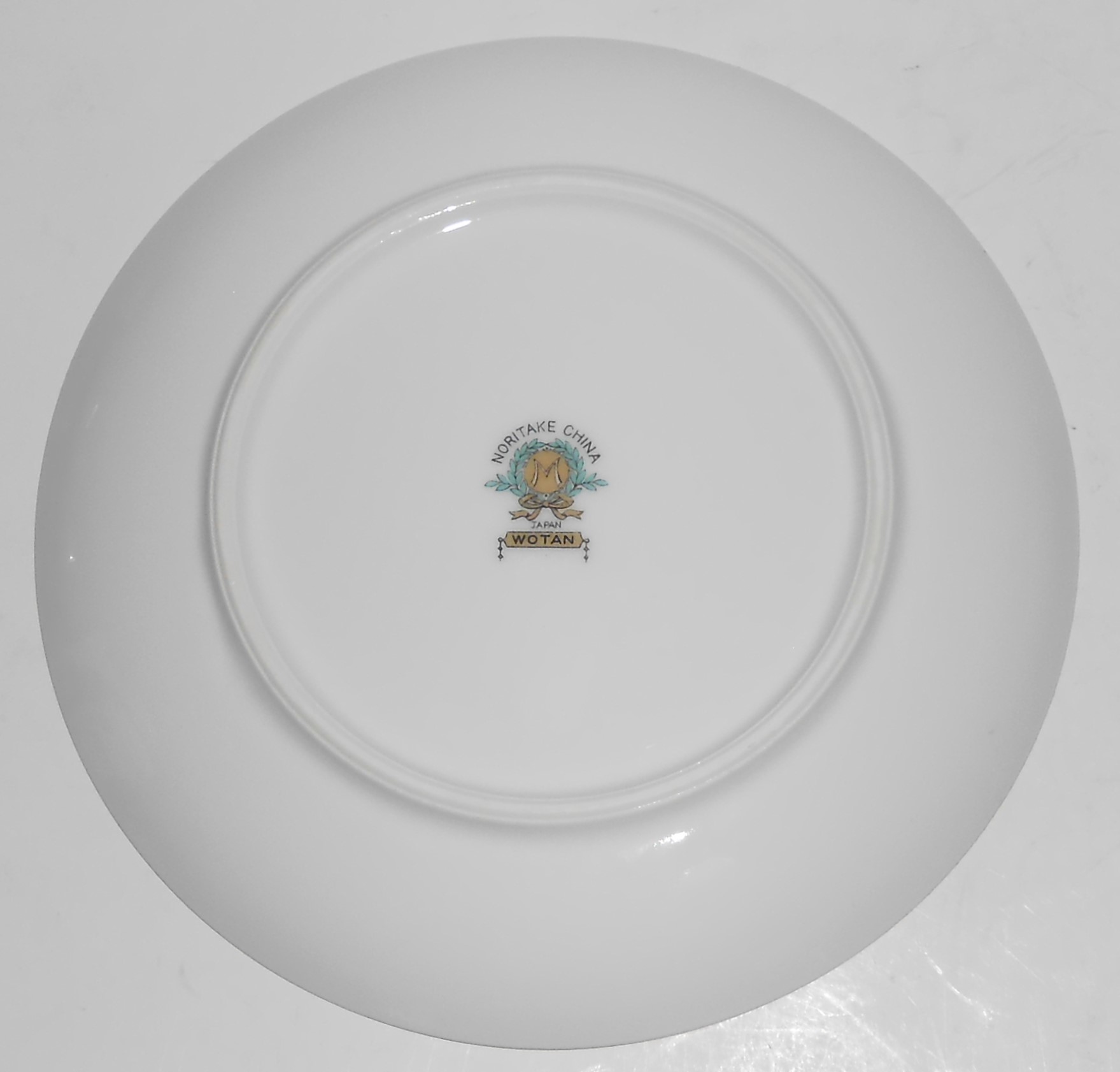 Noritake Porcelain China Wotan W/Gold Dessert Plate