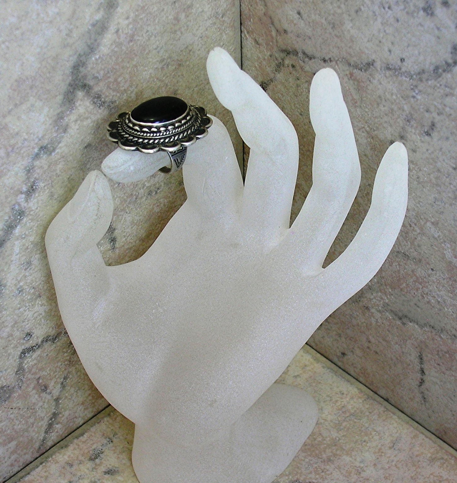 Navajo Sterling Silver Black Onyx Vintage Ring