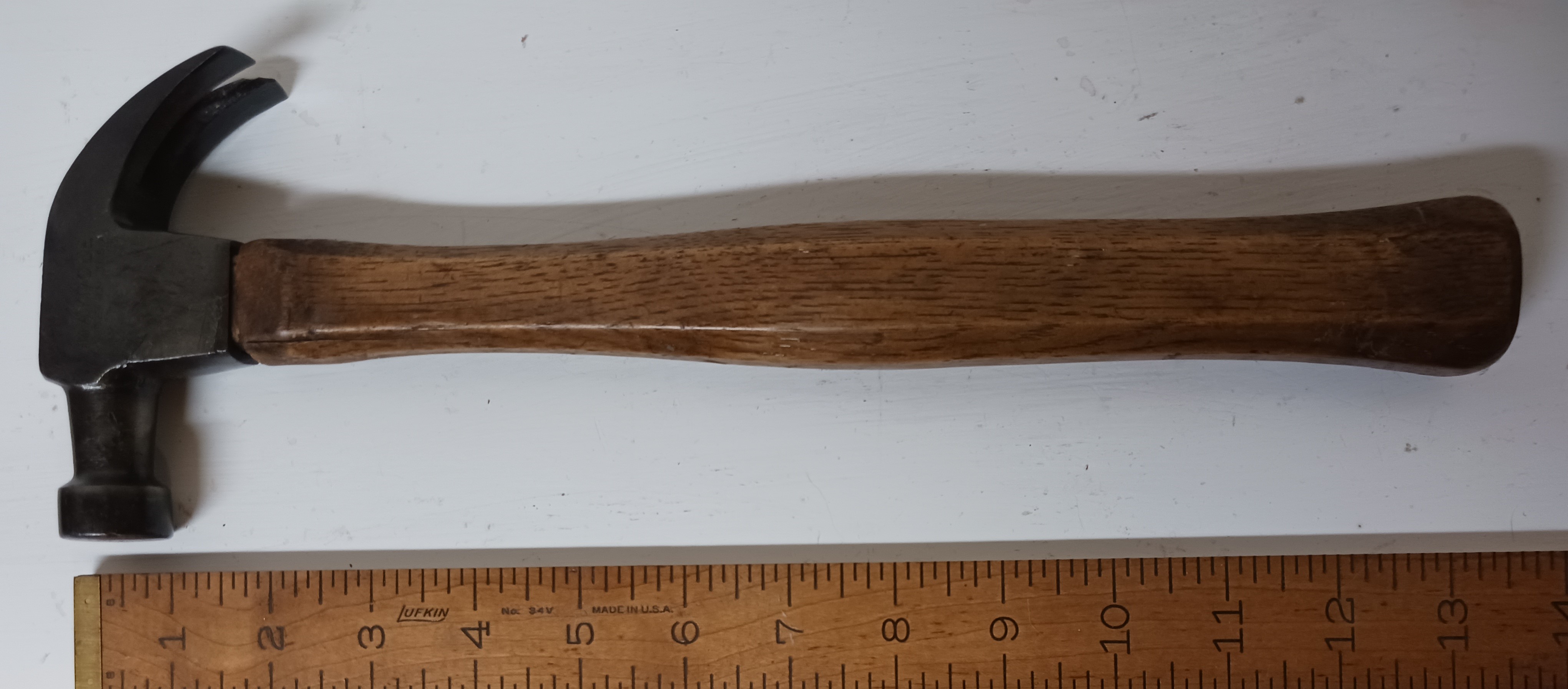Maydole Antique Carpenters Claw Hammer 20 oz.