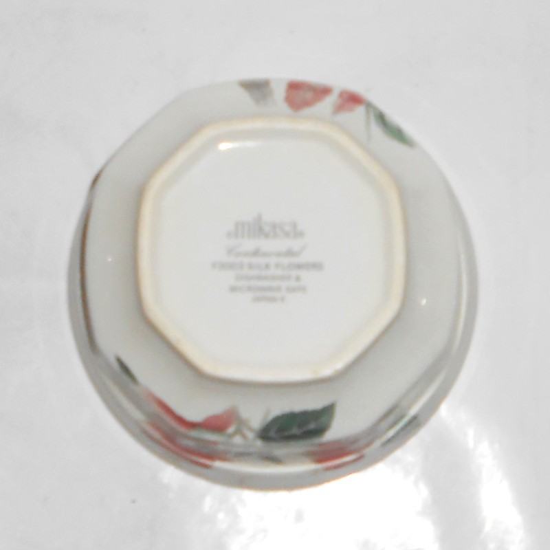 Mikasa Pottery China Silk Flowers Fruit Bowl - MINT