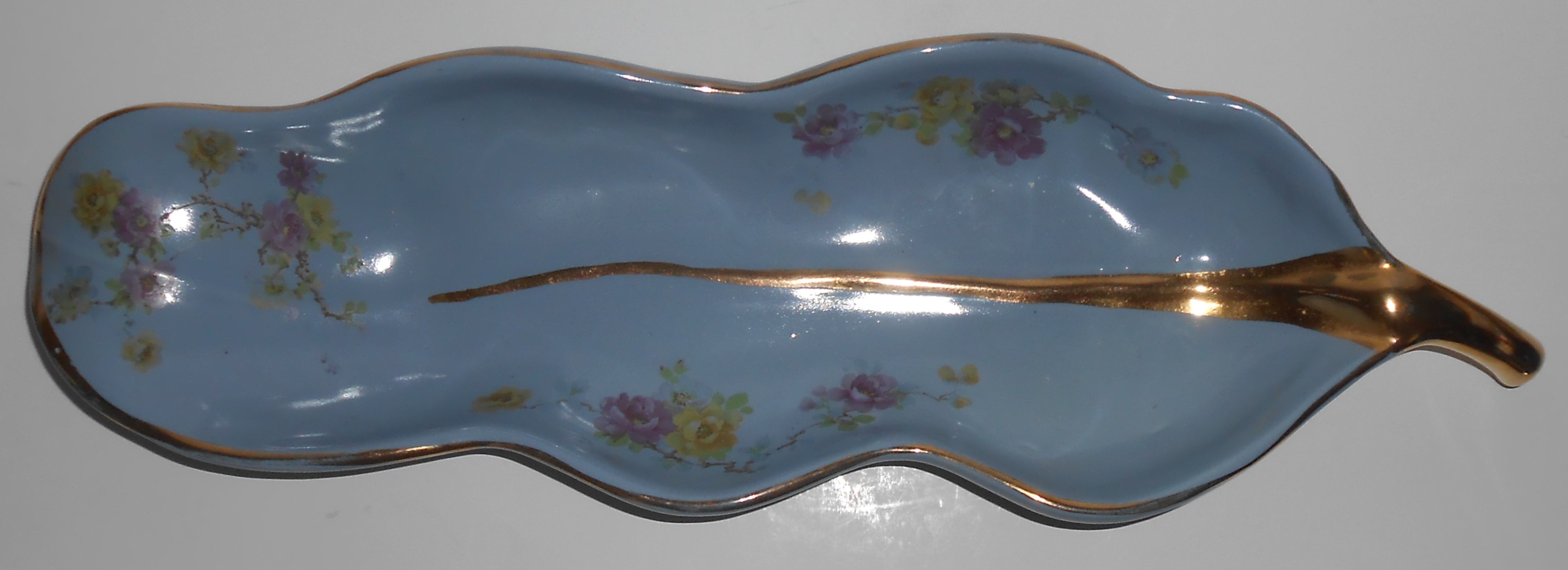 Abingdon Art Pottery 529 w/Gold Floral Decorated Bowl