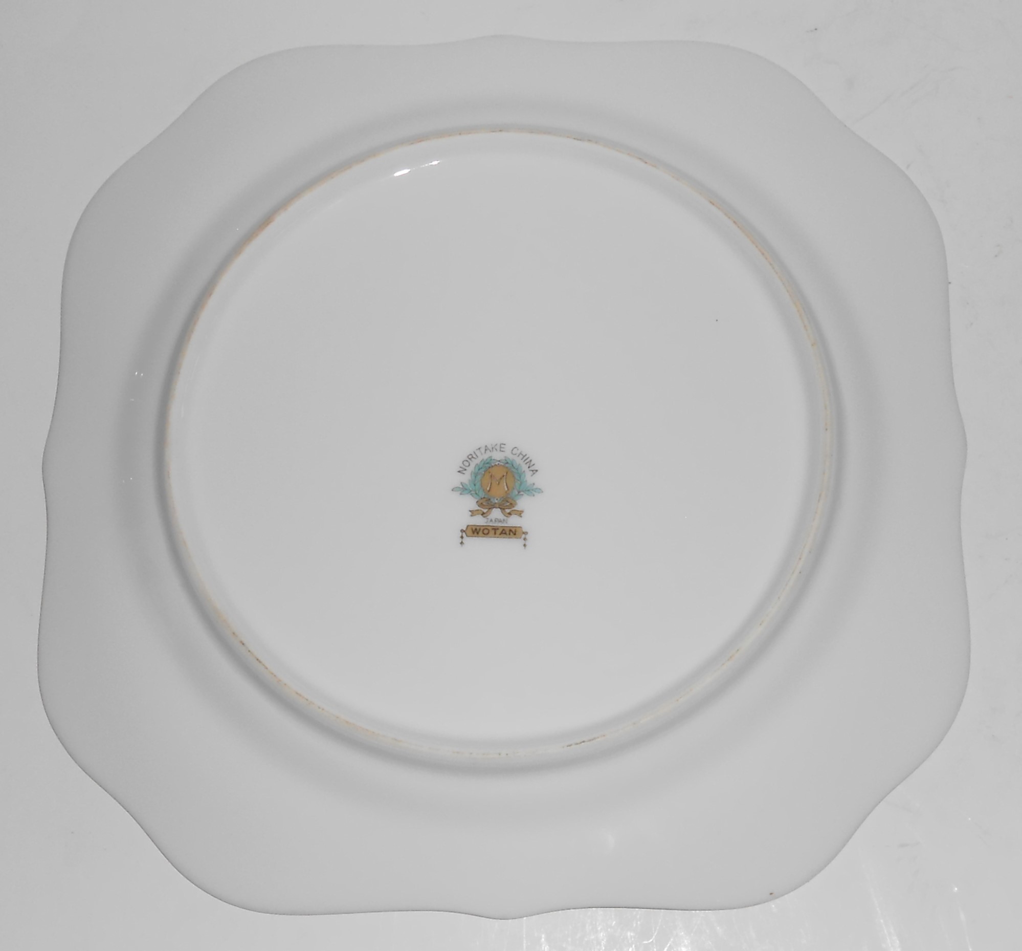 Noritake Porcelain China Wotan W/Gold Square Salad Pla