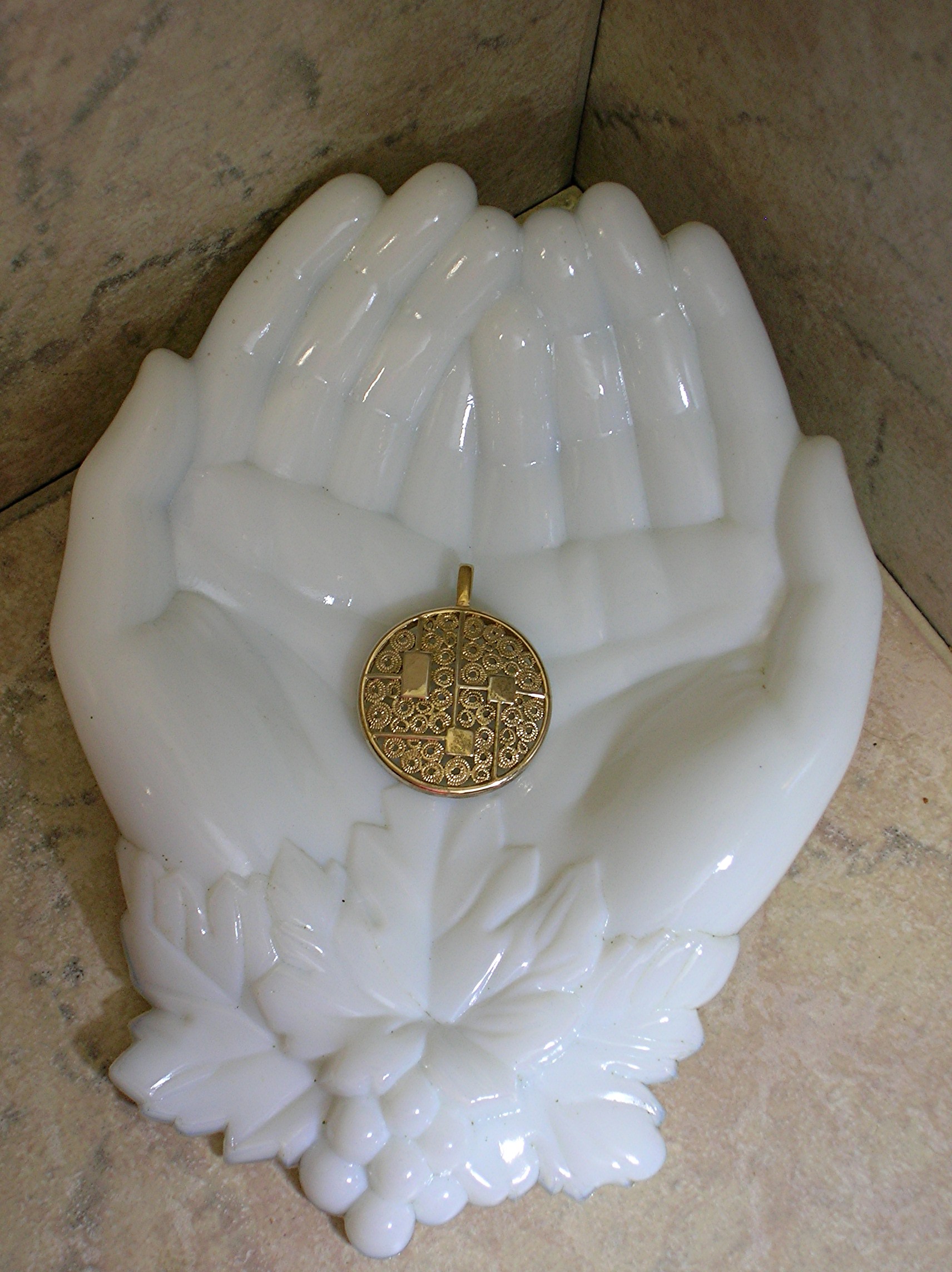 Sarah Coventry Goldtone Round Heavy Filigree Pendant  .