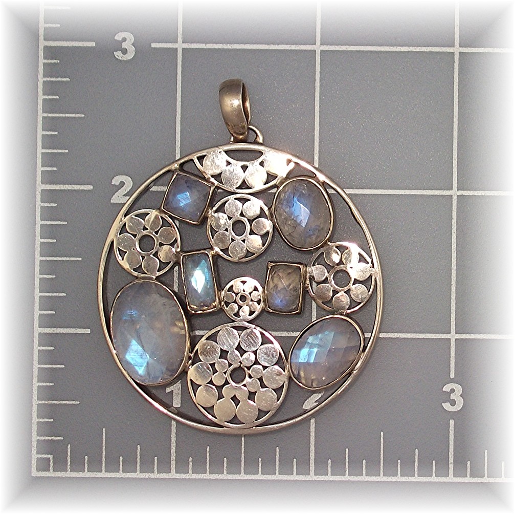 Pendant Sterling Silver Rainbow Silver Blue Moonstone