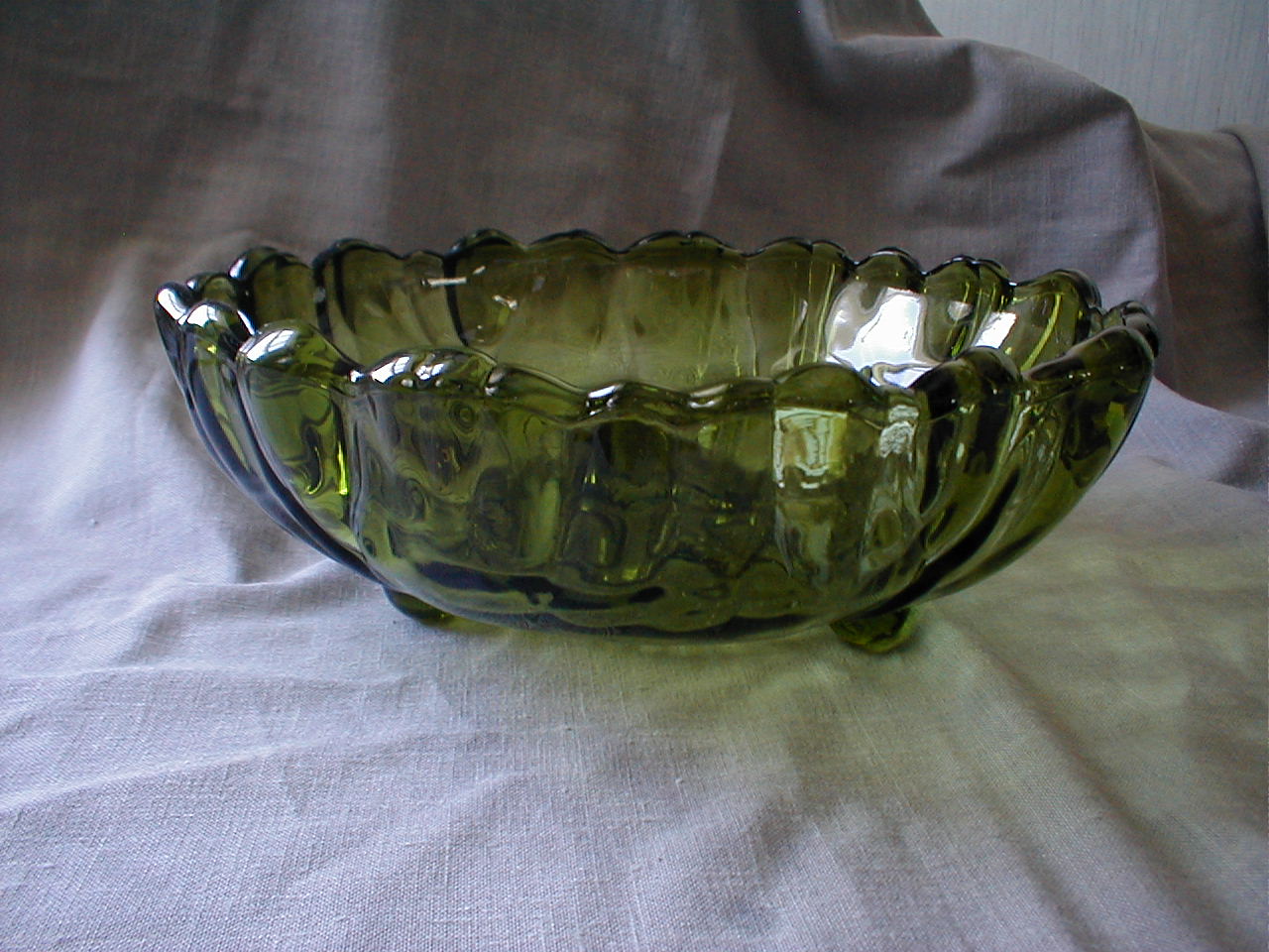 Anchor Hocking Foot Bowl