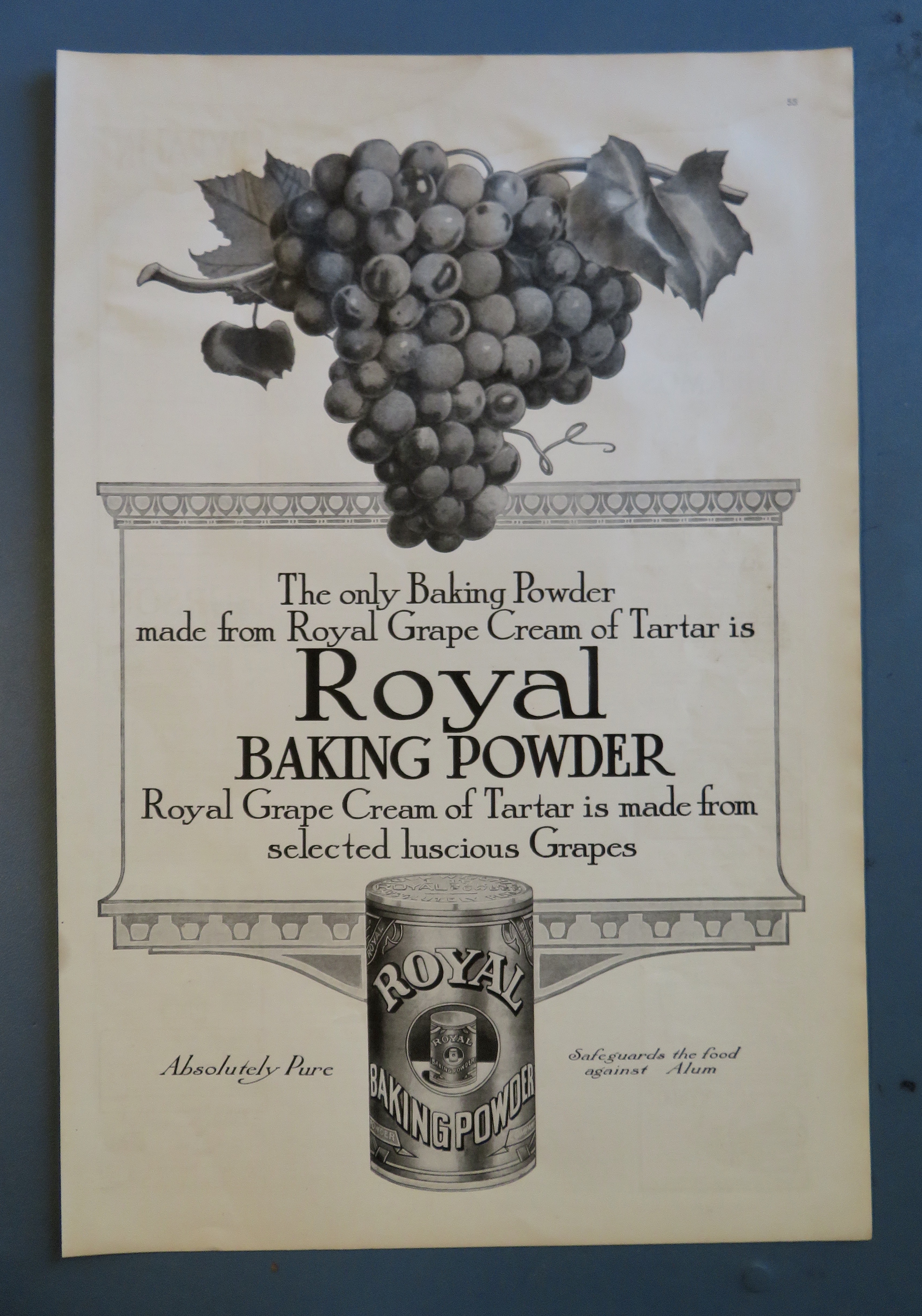 1908 Royal Baking Powder with Grapes