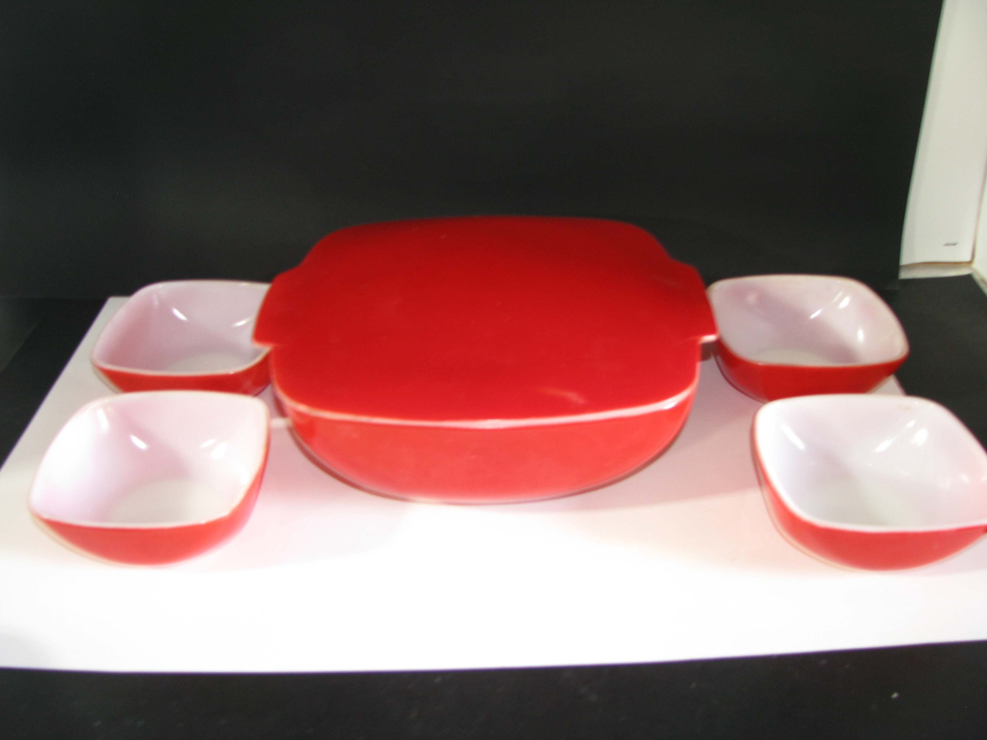 Vintage Pyrex Hostess Set 025 dish/Lid,410 12oz Bowls