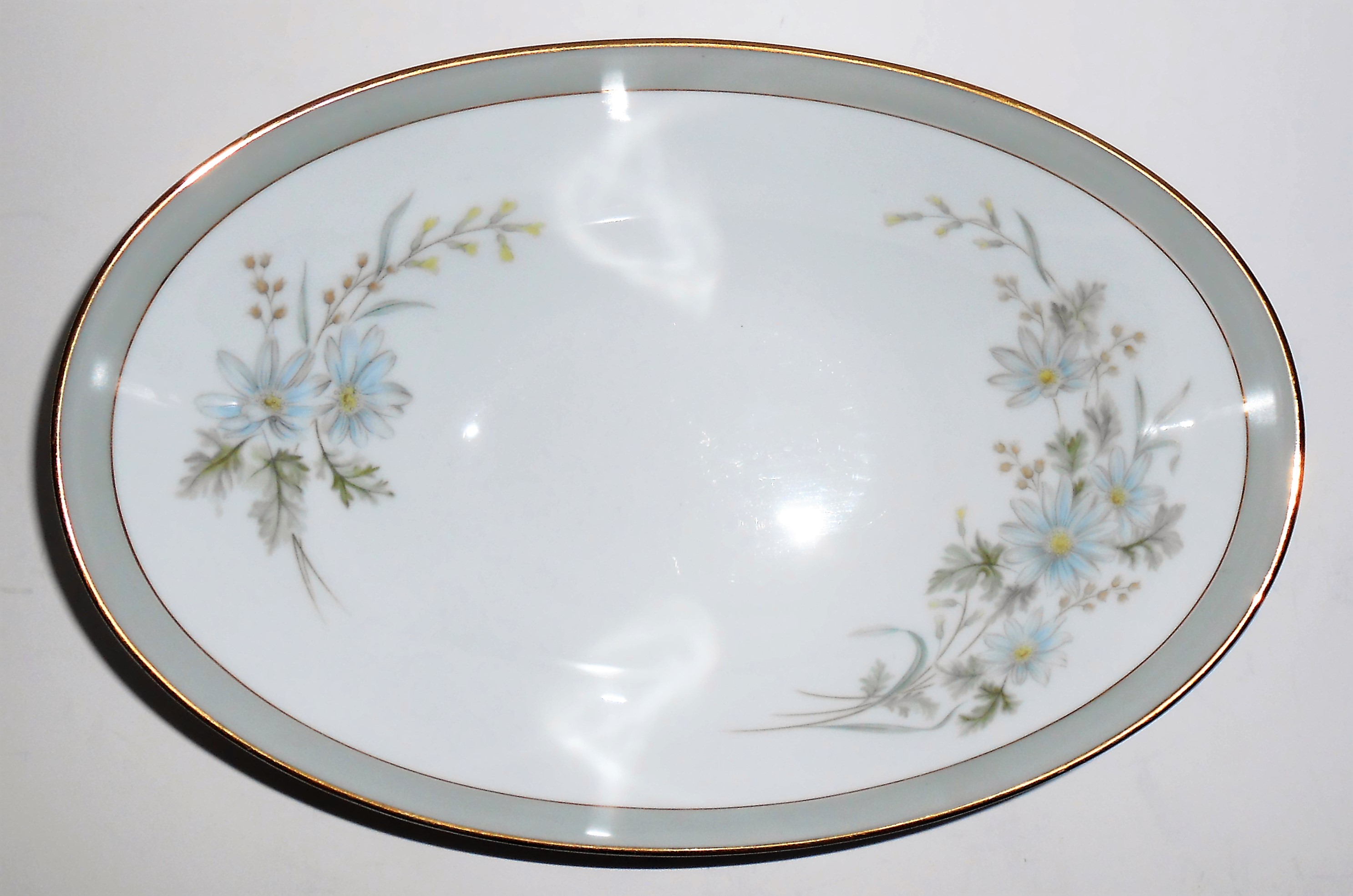 Noritake Porcelain China Michelle 6021 w/Gold Vegetable