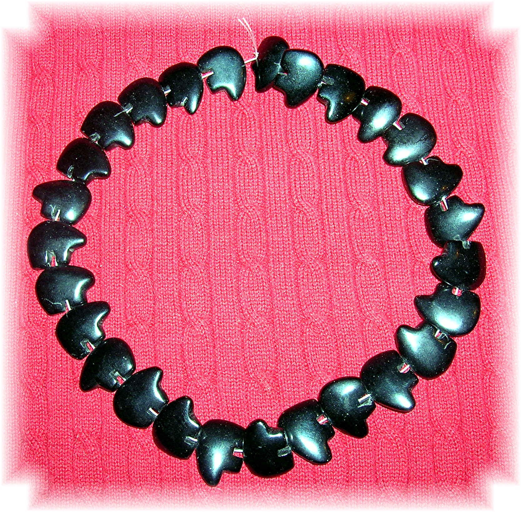 15 Inch Black Onyx Buffalos Necklace
