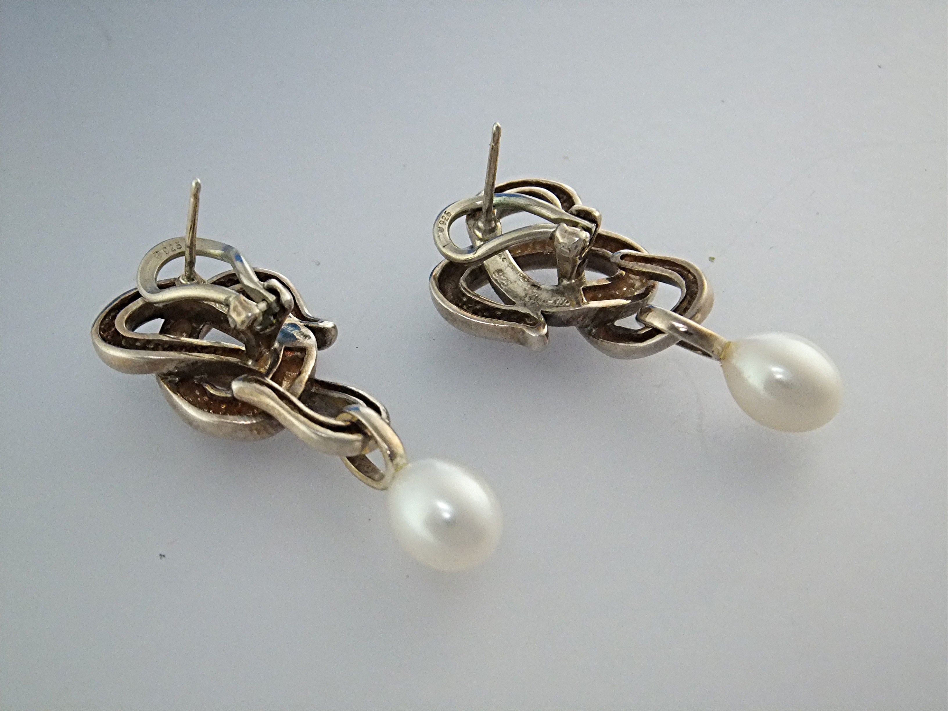 Earrings Sterling Silver Freshwater Pearl A.C Studio