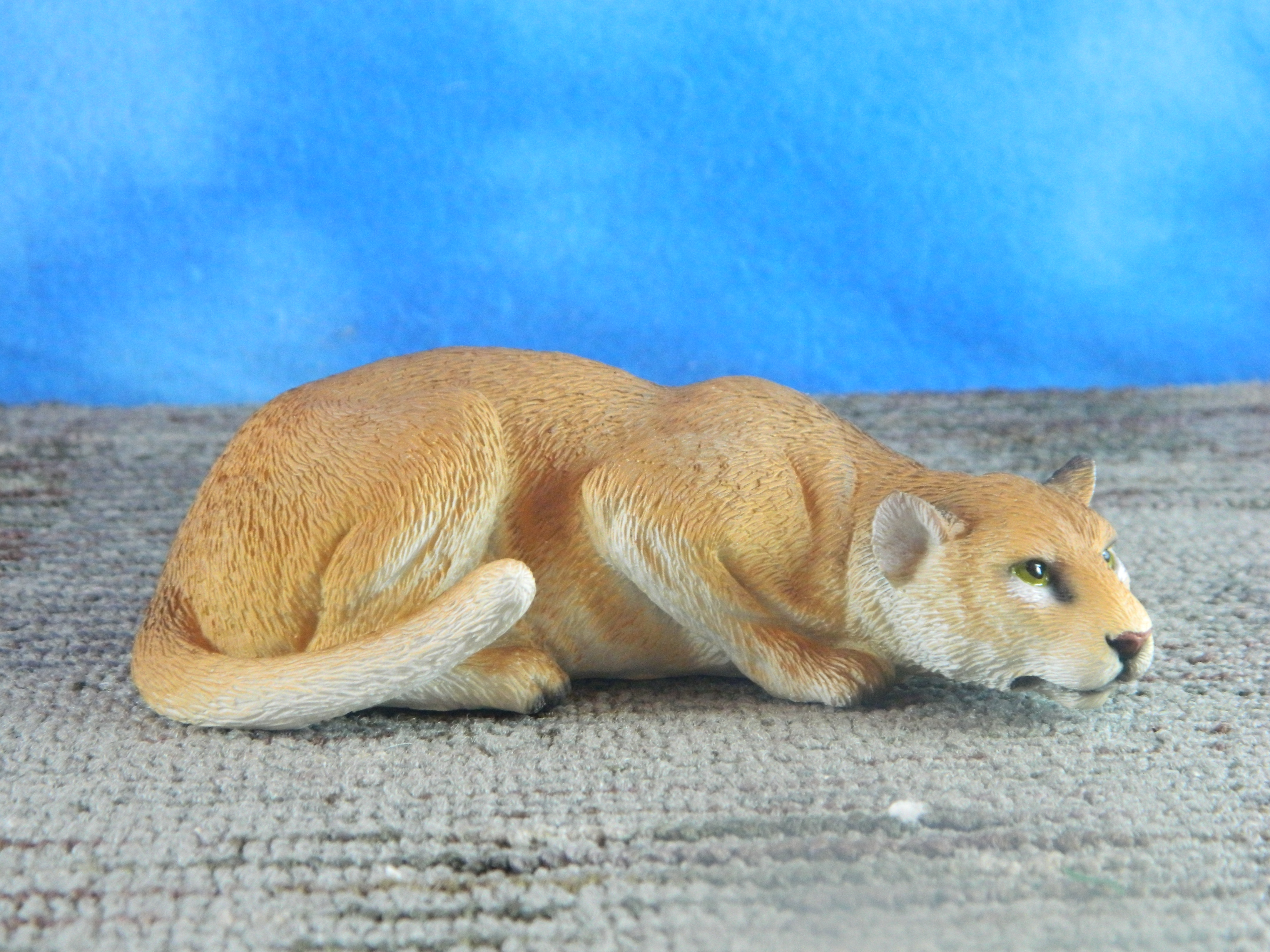 Conversation Concepts Resin Cougar