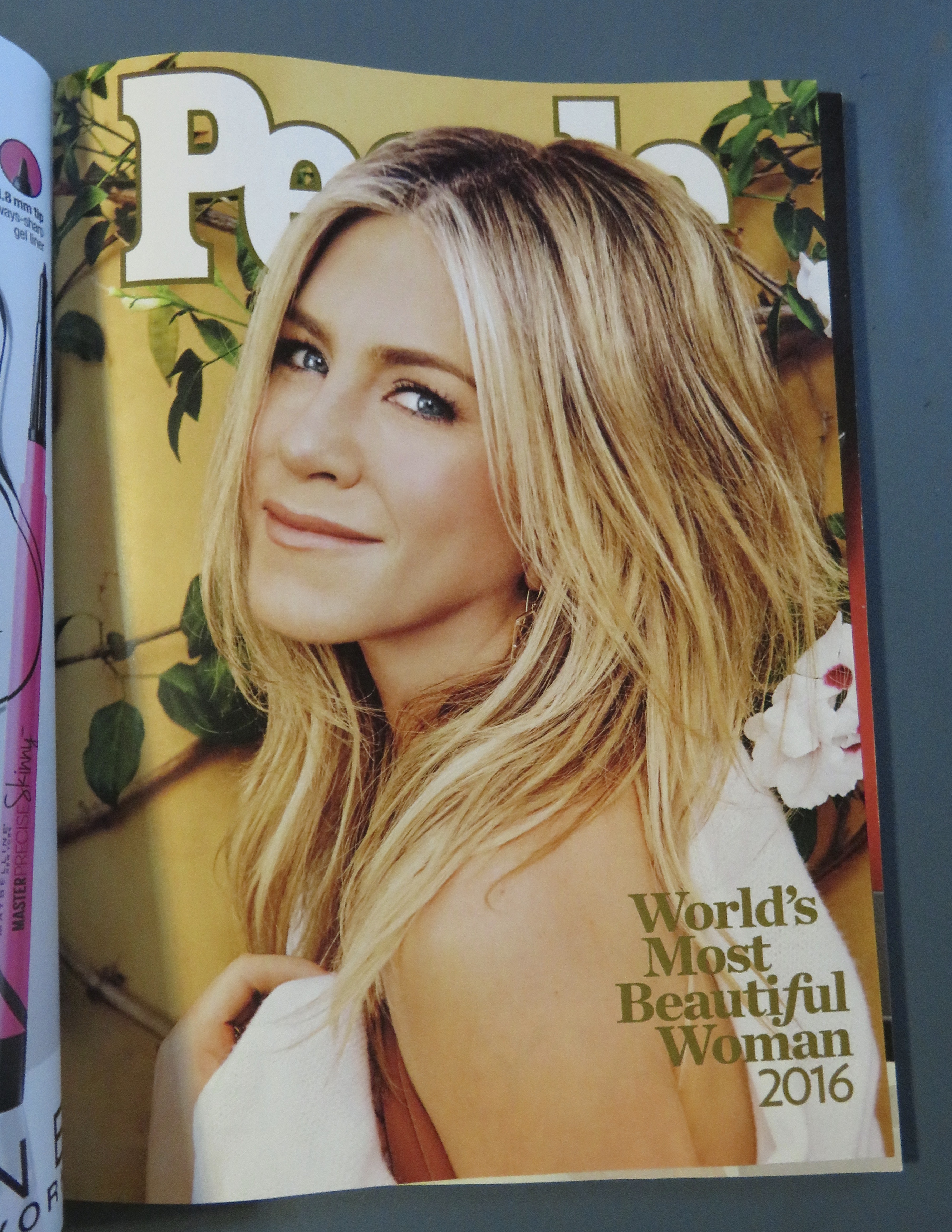 People Magazine May 2, 2016 Jennifer Aniston
