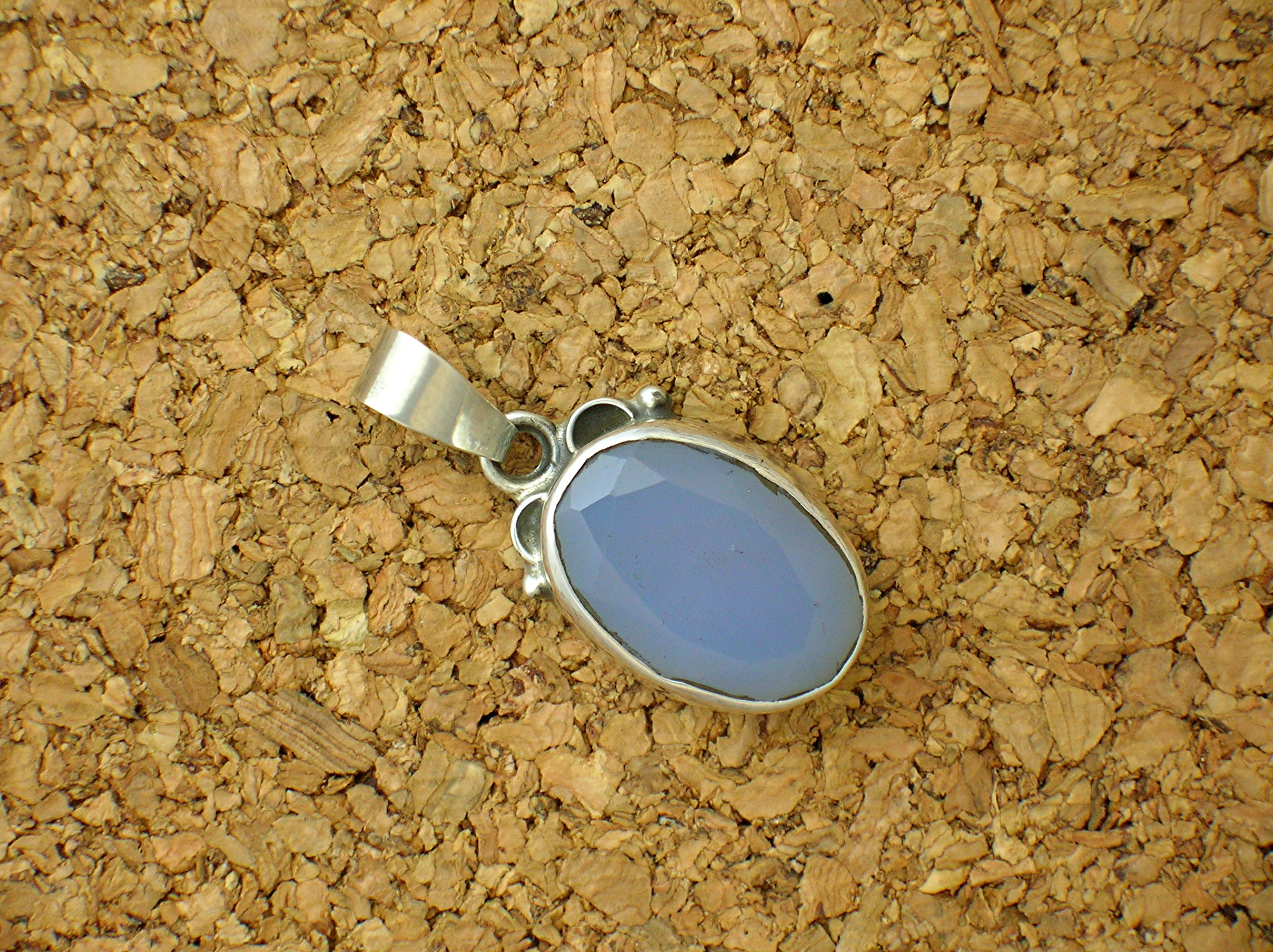 Sterling Silver Blue Facet Glass Stone Pendant