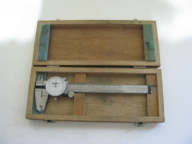 Vintage General MG Ultra Test No. 107-6 Stainless Hardened 6" Dial Caliper with Fitted Wooden Case