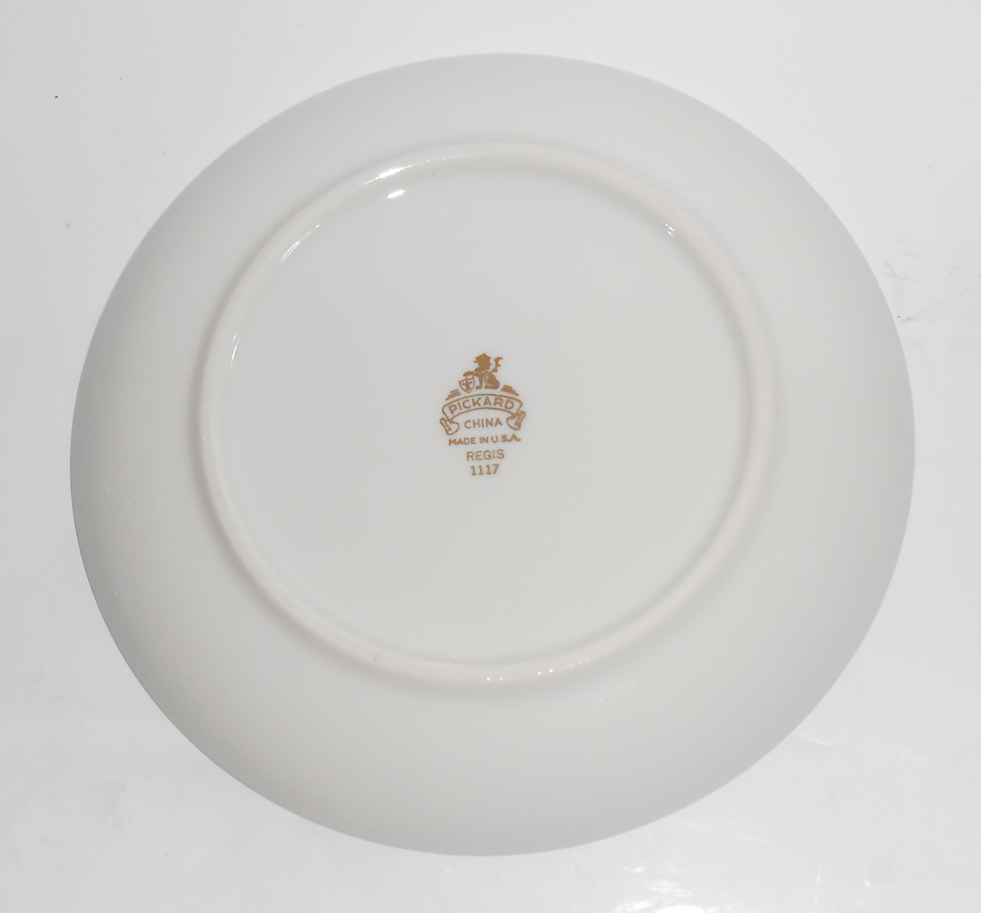 Pickard Porcelain China Gold Regis Bread Plate
