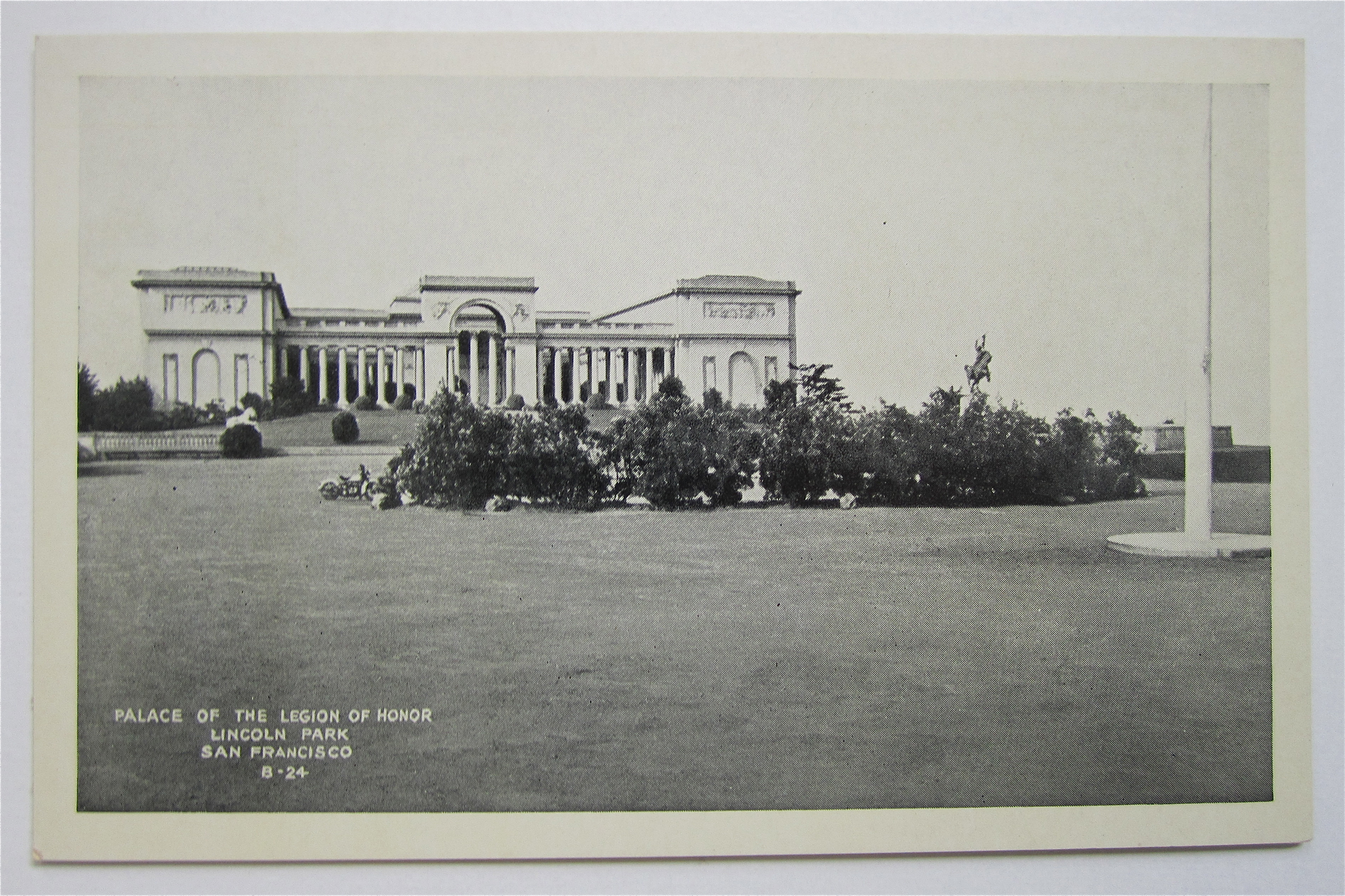 Palace Of The Legion Of Honor, San Francisco Postcard