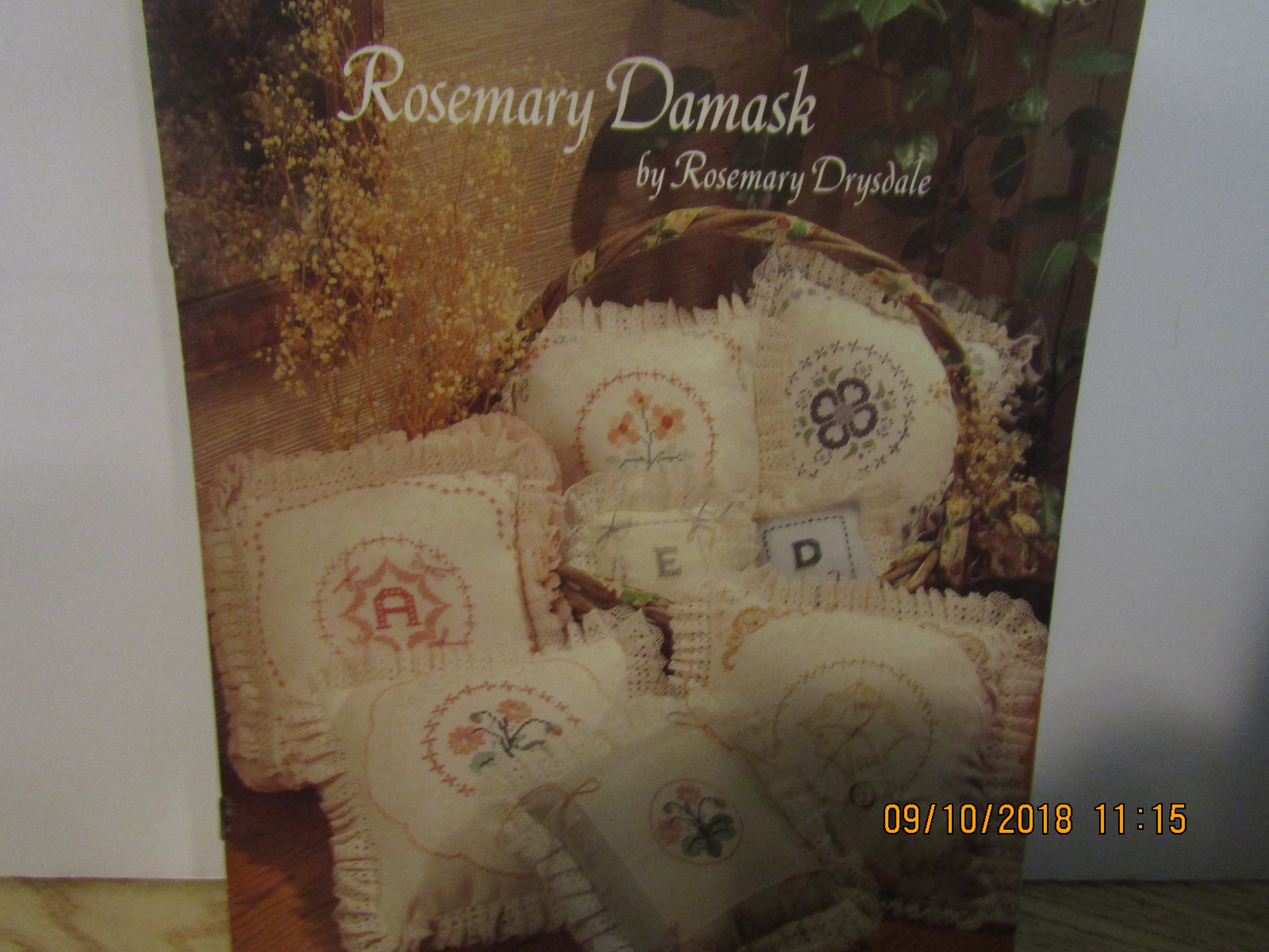 Rosemary Drysdale Craft Book Rosemary Damask  #4