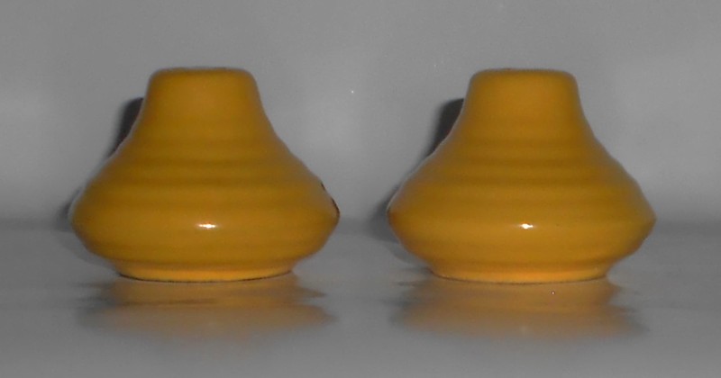 VINTAGE Bauer Pottery Ring Ware Yellow Salt & Pepper Shaker Set