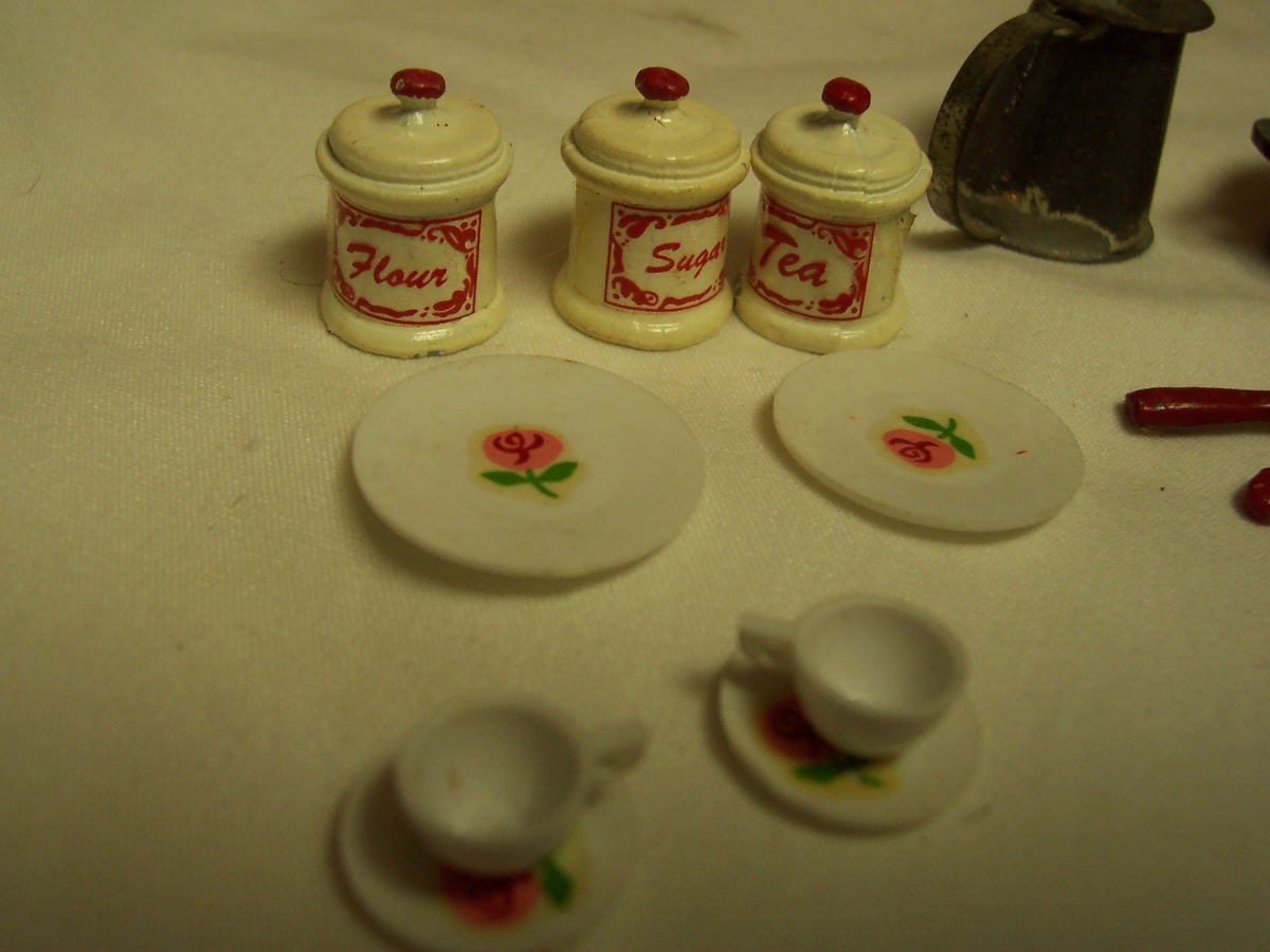 Dollhouse Wood Hutch with accessories