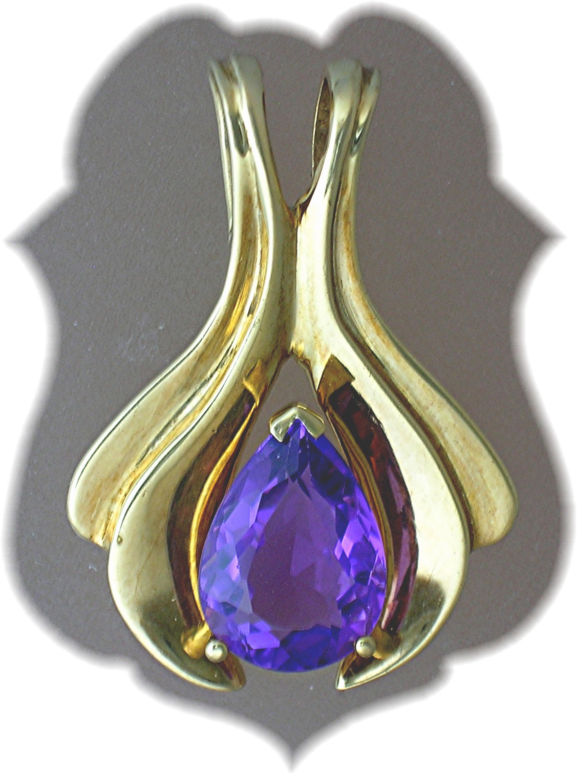 Pendant 14K Gold 4Ct Teardrop Amethyst