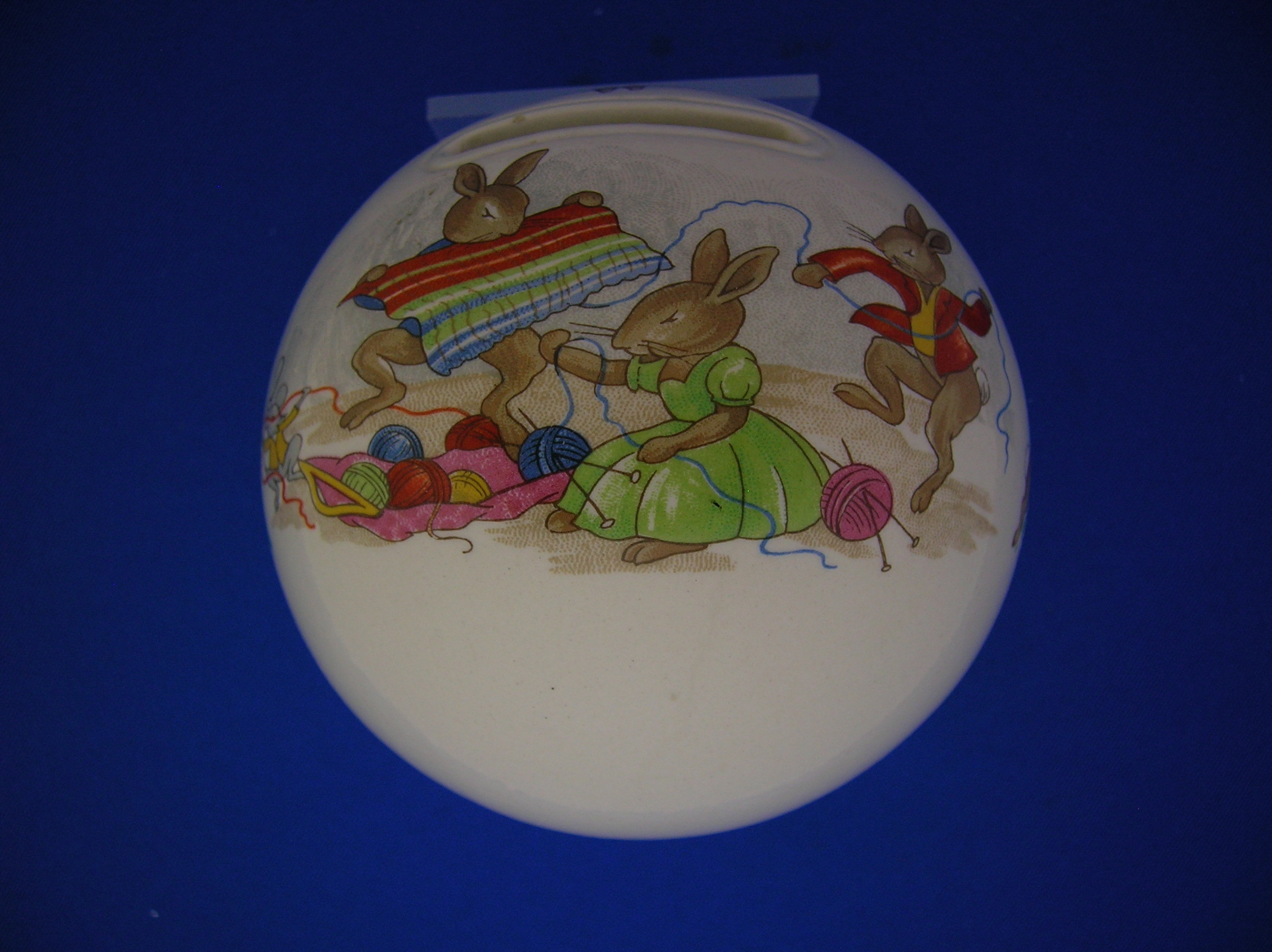 Money Bank - BUNNYKINS - Made in England, Royal Doulton