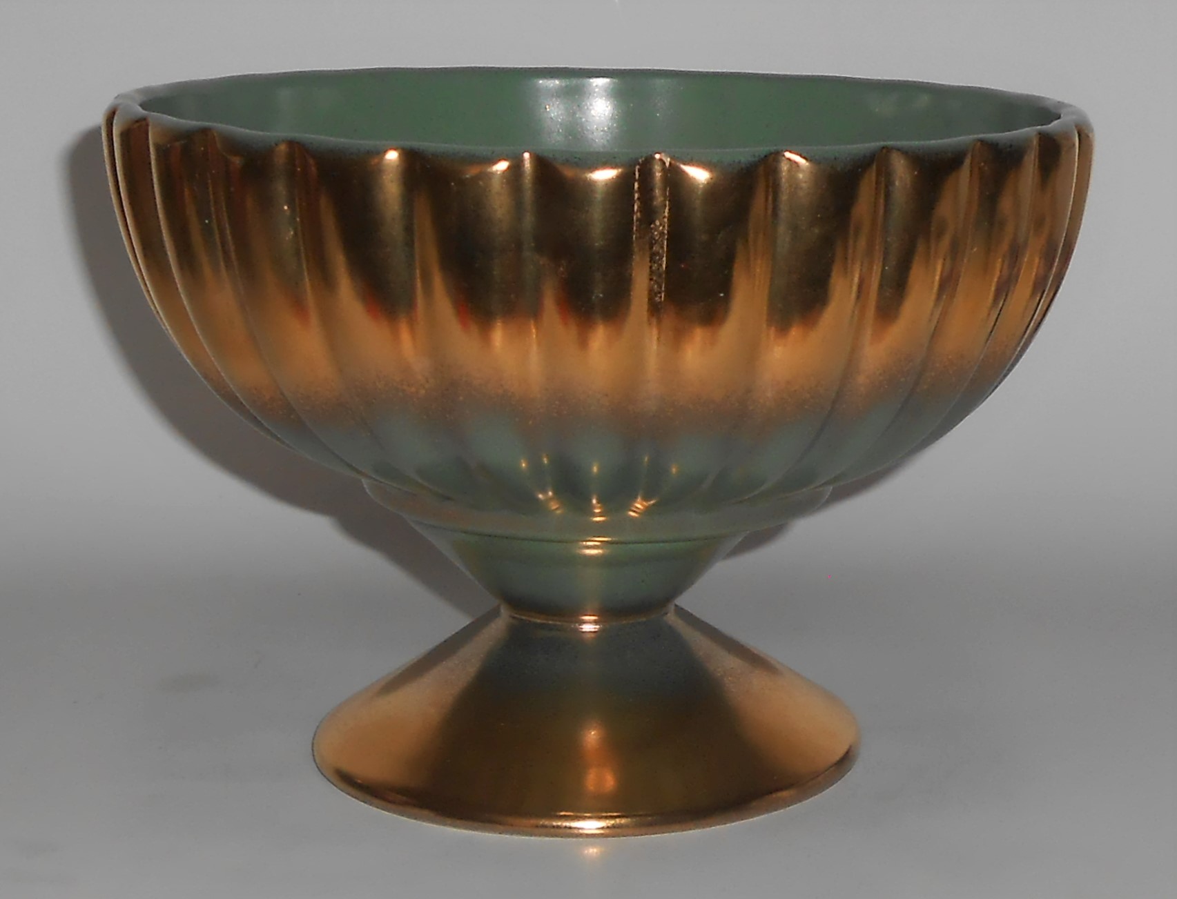 Bauer Pottery Tracy Irwin Green W/Gold Pumpkin Compote