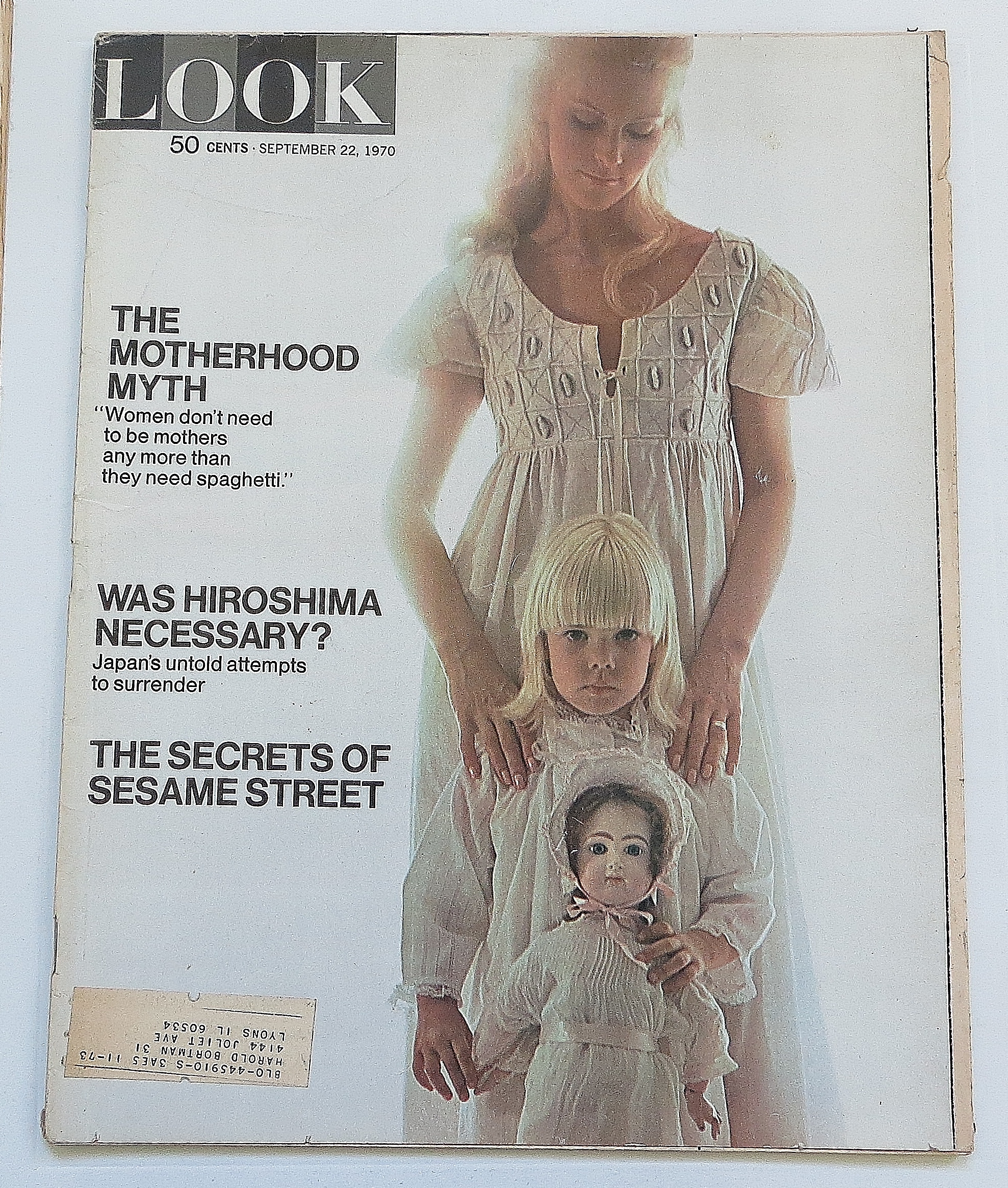 Look Magazine September 22, 1970 Motherhood