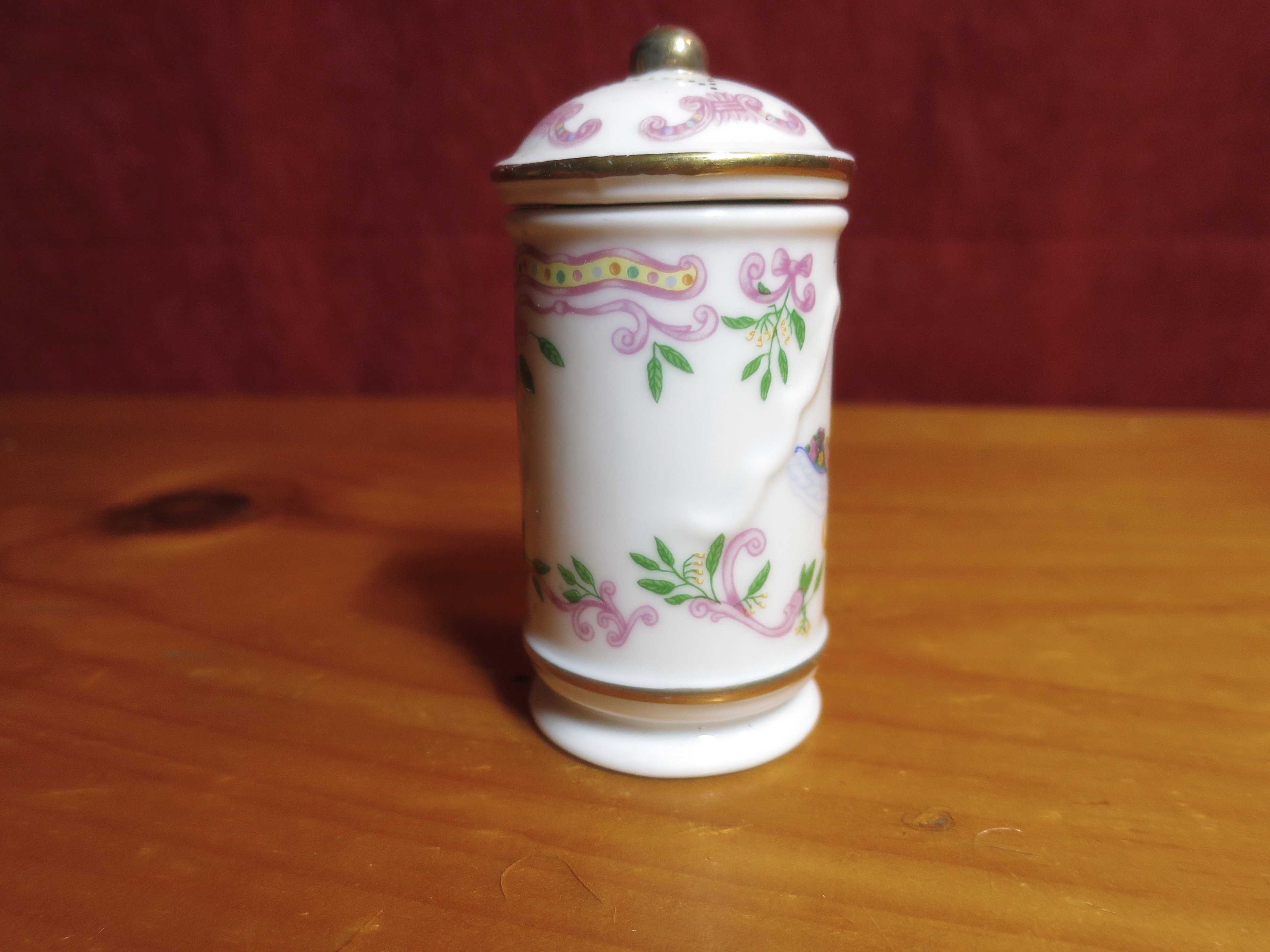 Lenox Nutmeg The Spice Carousel Fine Porcelain