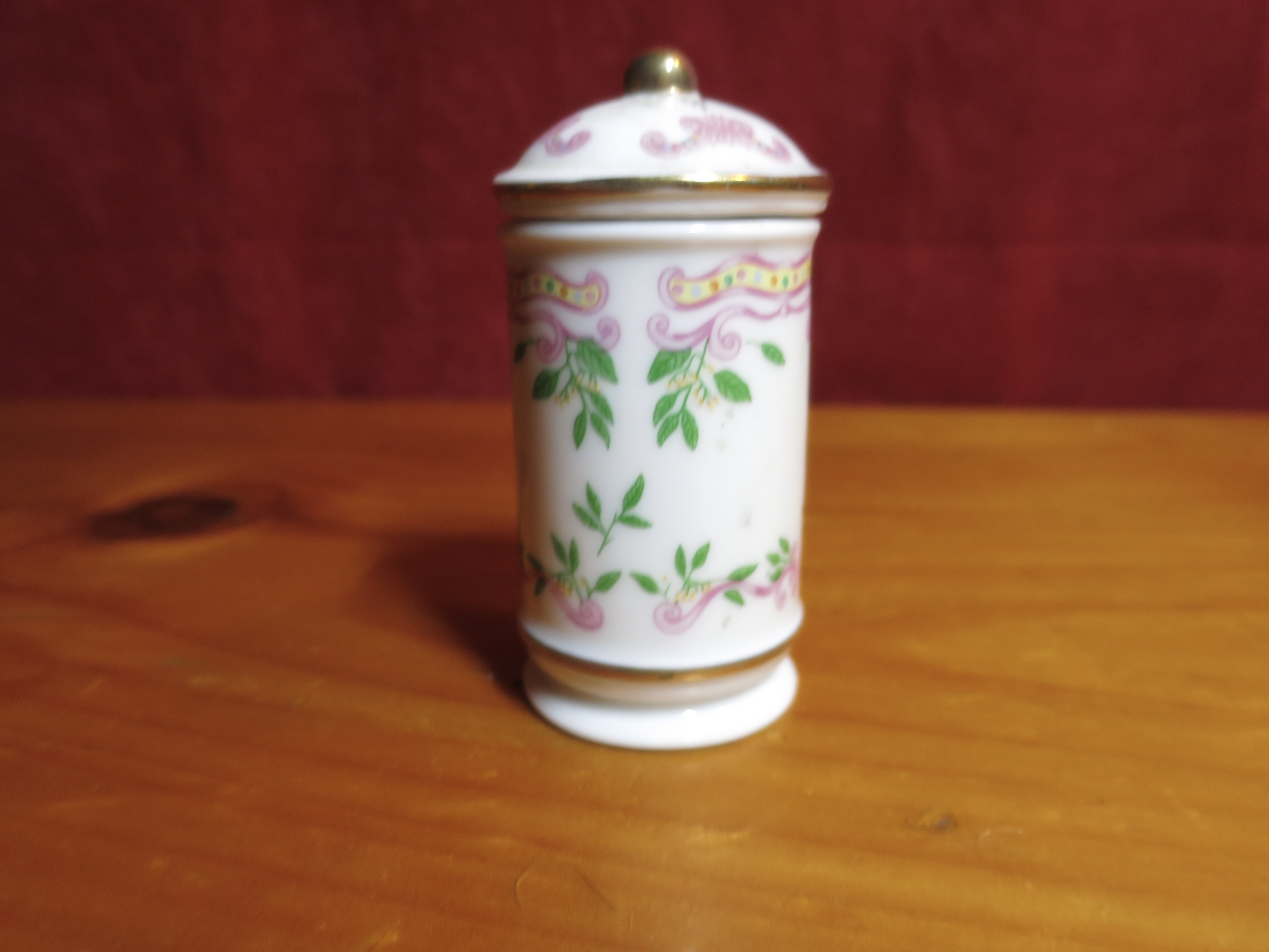 Lenox Nutmeg The Spice Carousel Fine Porcelain