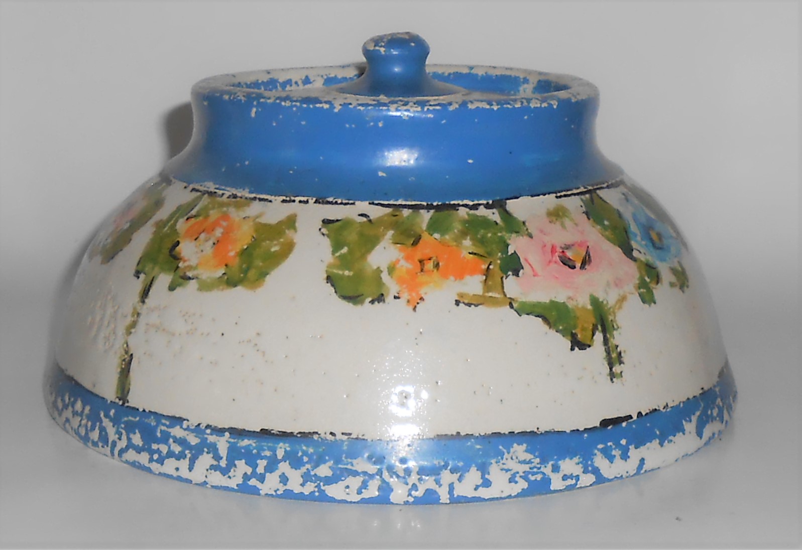 Bauer Pottery Early Whiteware Decorated Covered Jar