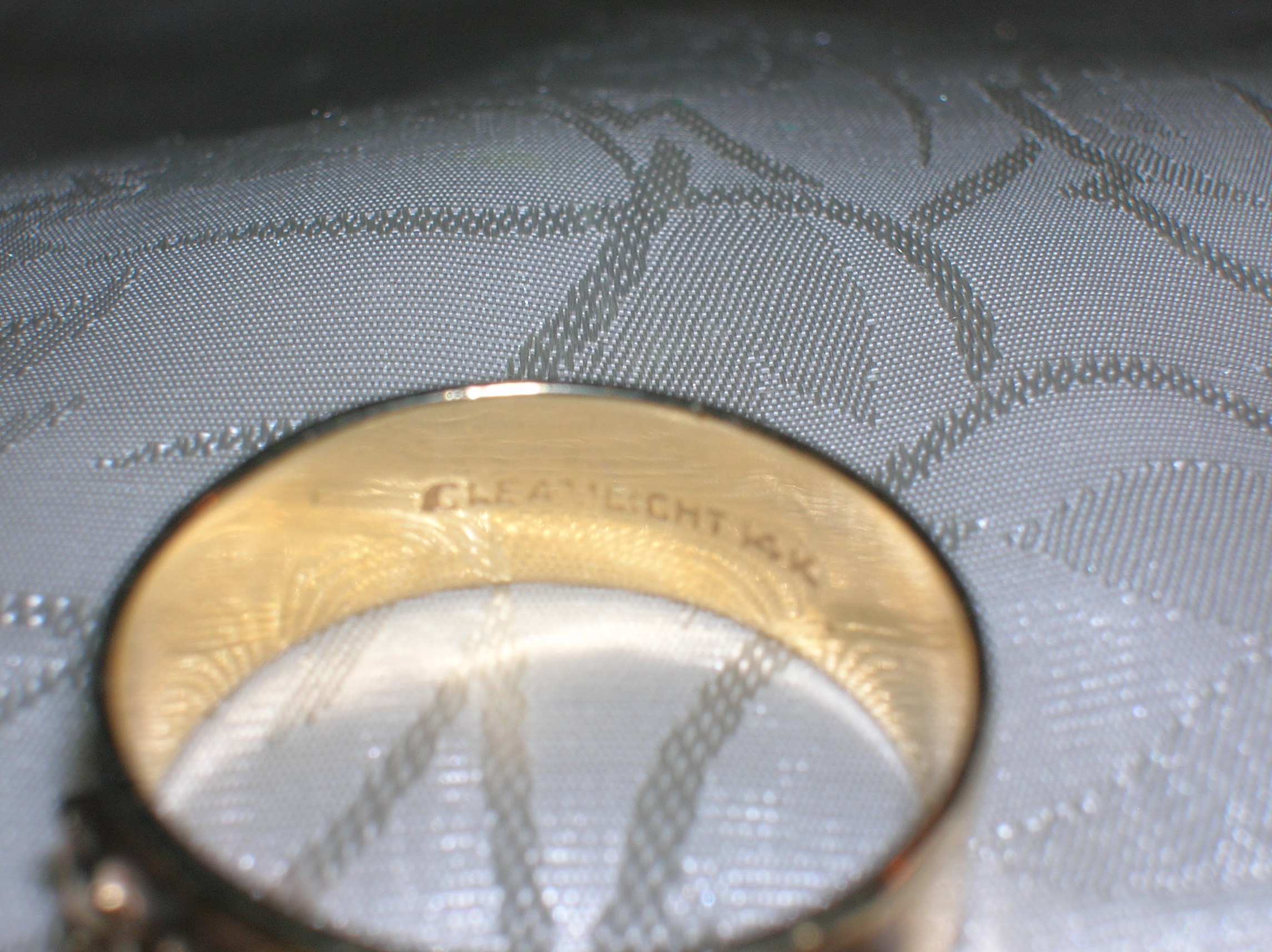 Ring 14K Yellow Gold  5 Stone Mothers Band  Ring