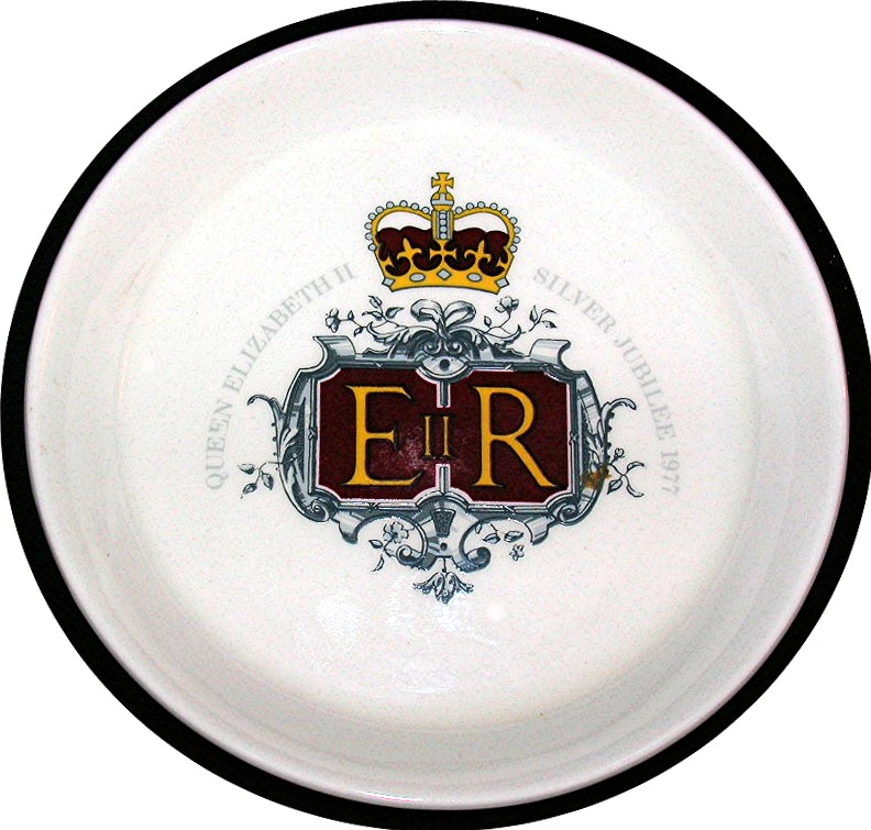 Queen Elizabeth Silver Jubilee 1977 Plate