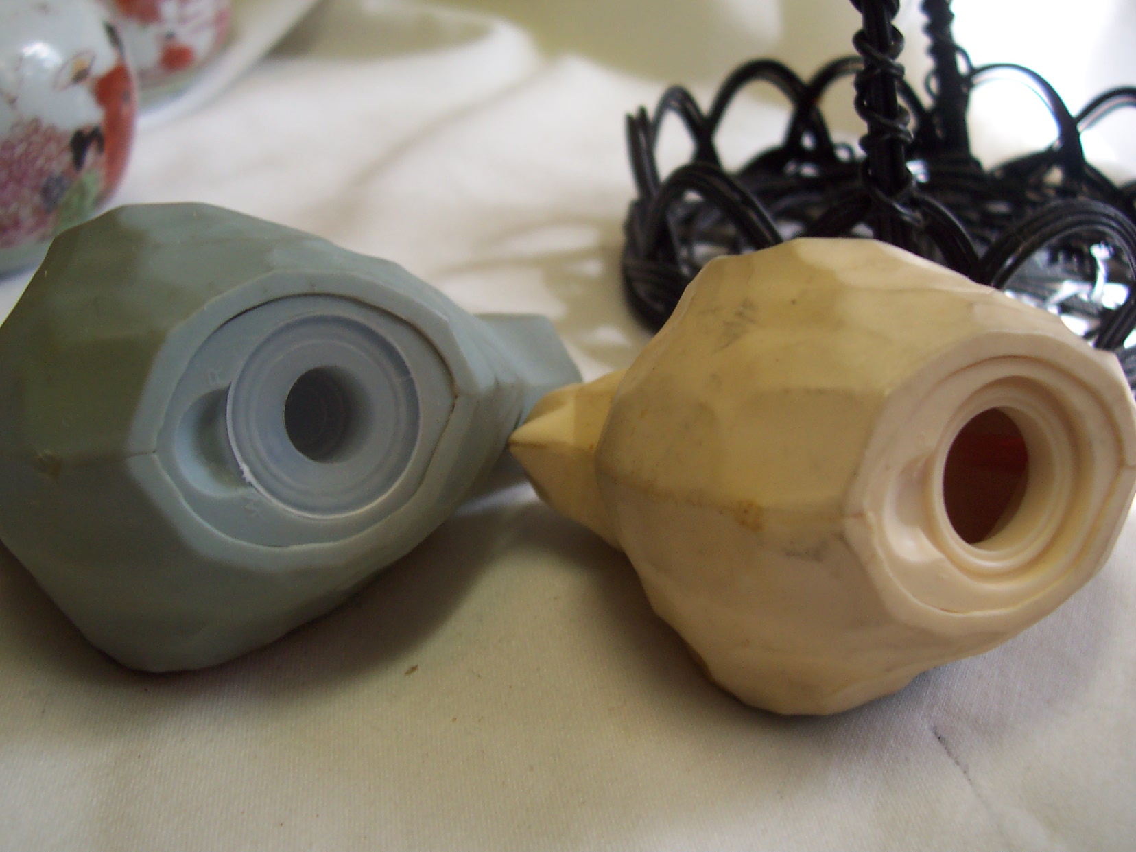 Birds In Basket Salt and Pepper Shakers