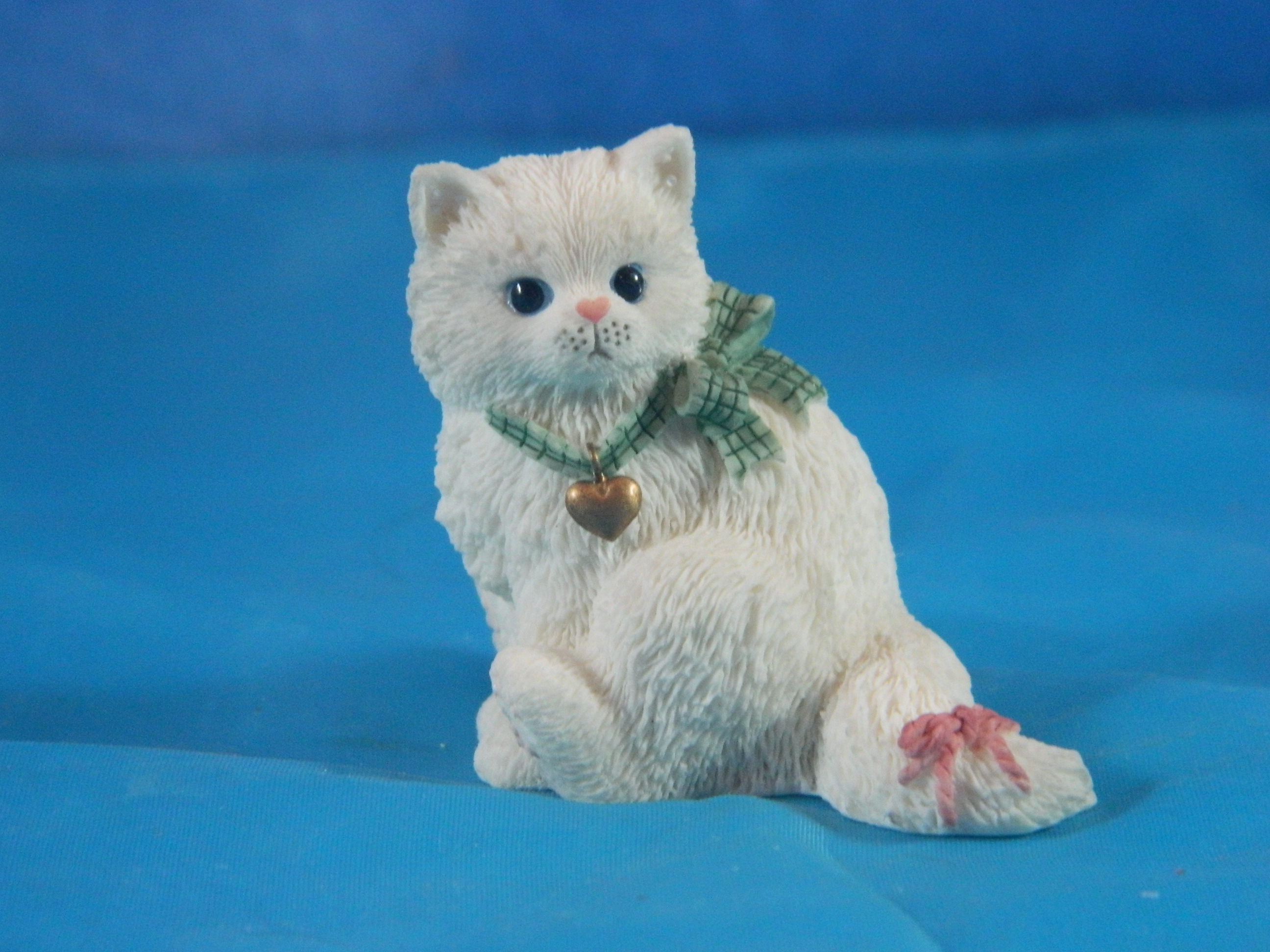 Enesco Calico Kittens White Persian Cat