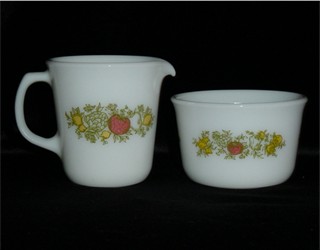 Pyrex Sugar Bowl & Creamer